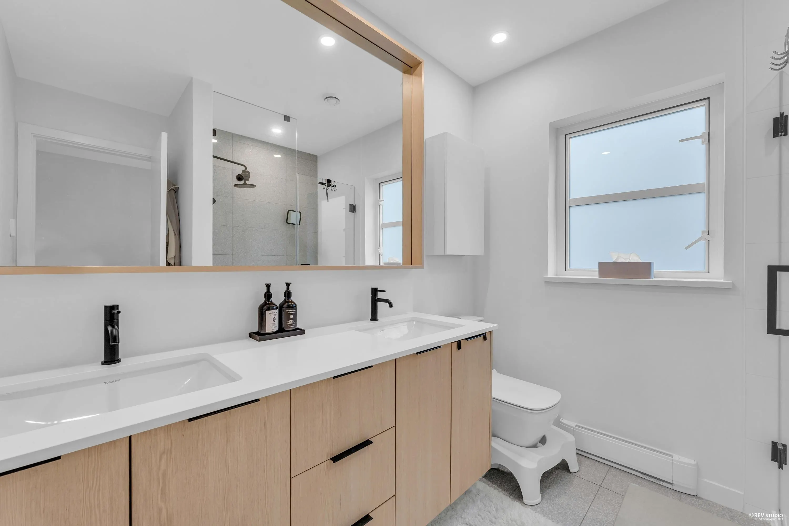 128 2045 Heritage Park Lane