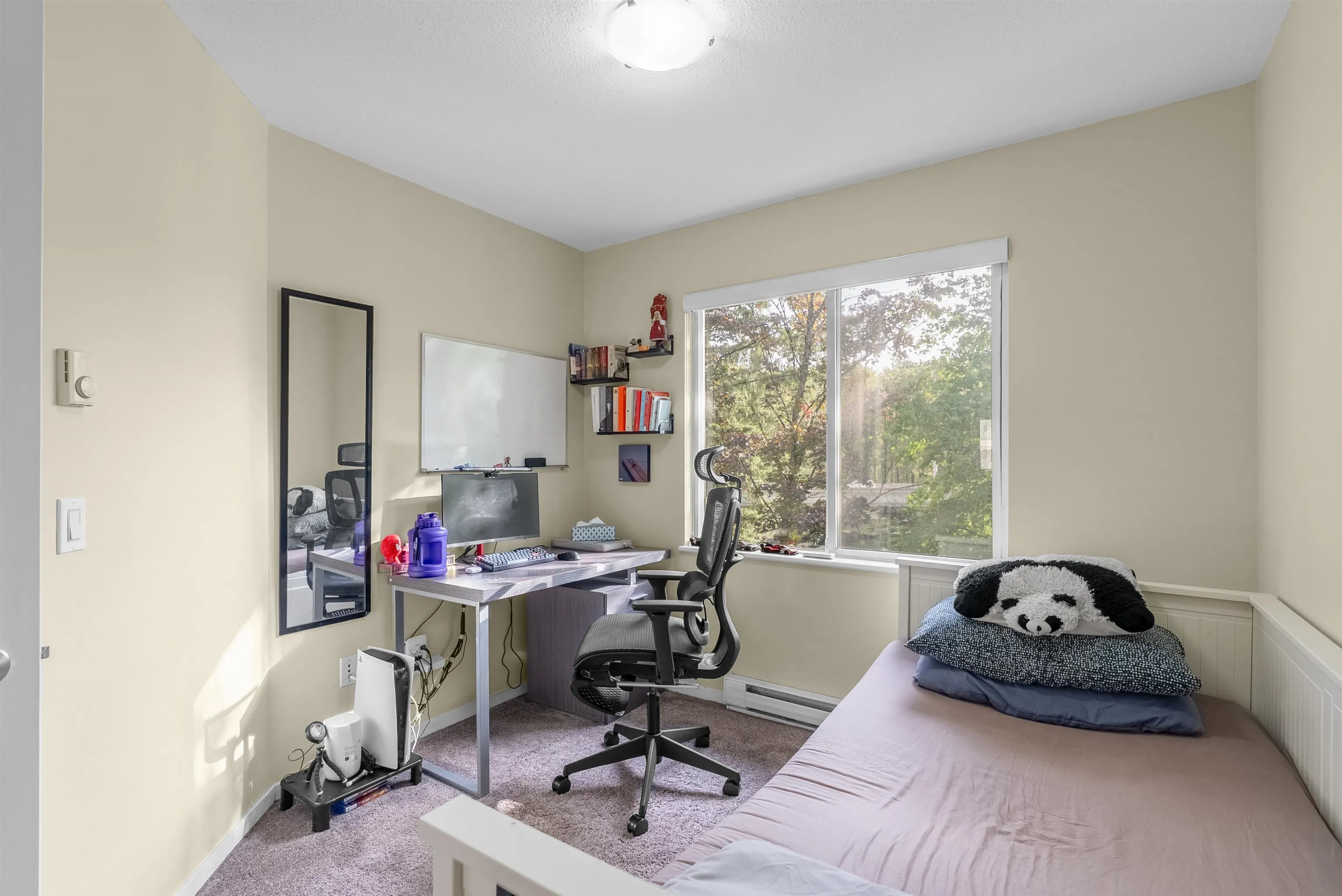 167 9133 Government Street