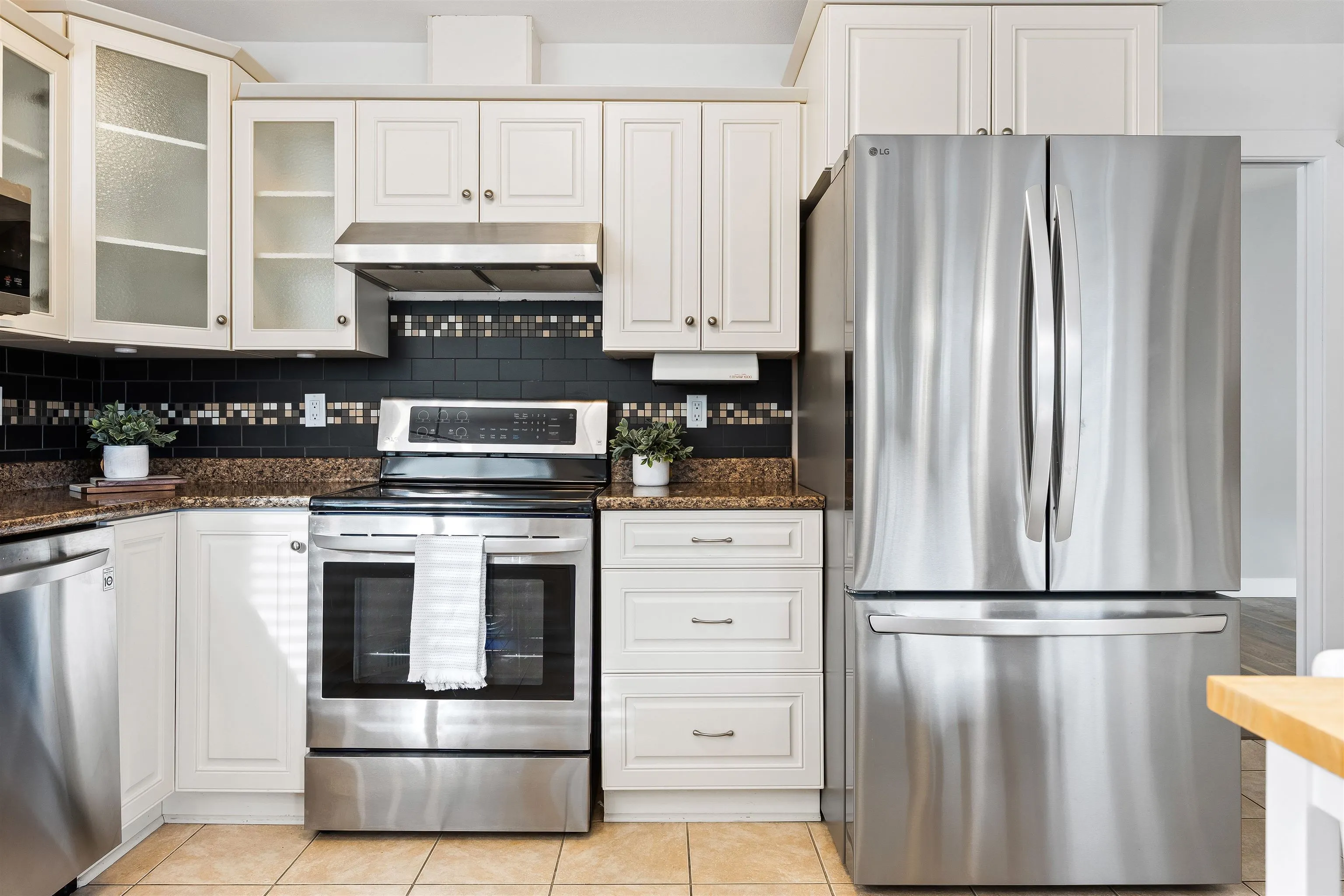 135 6001 Promontory Road