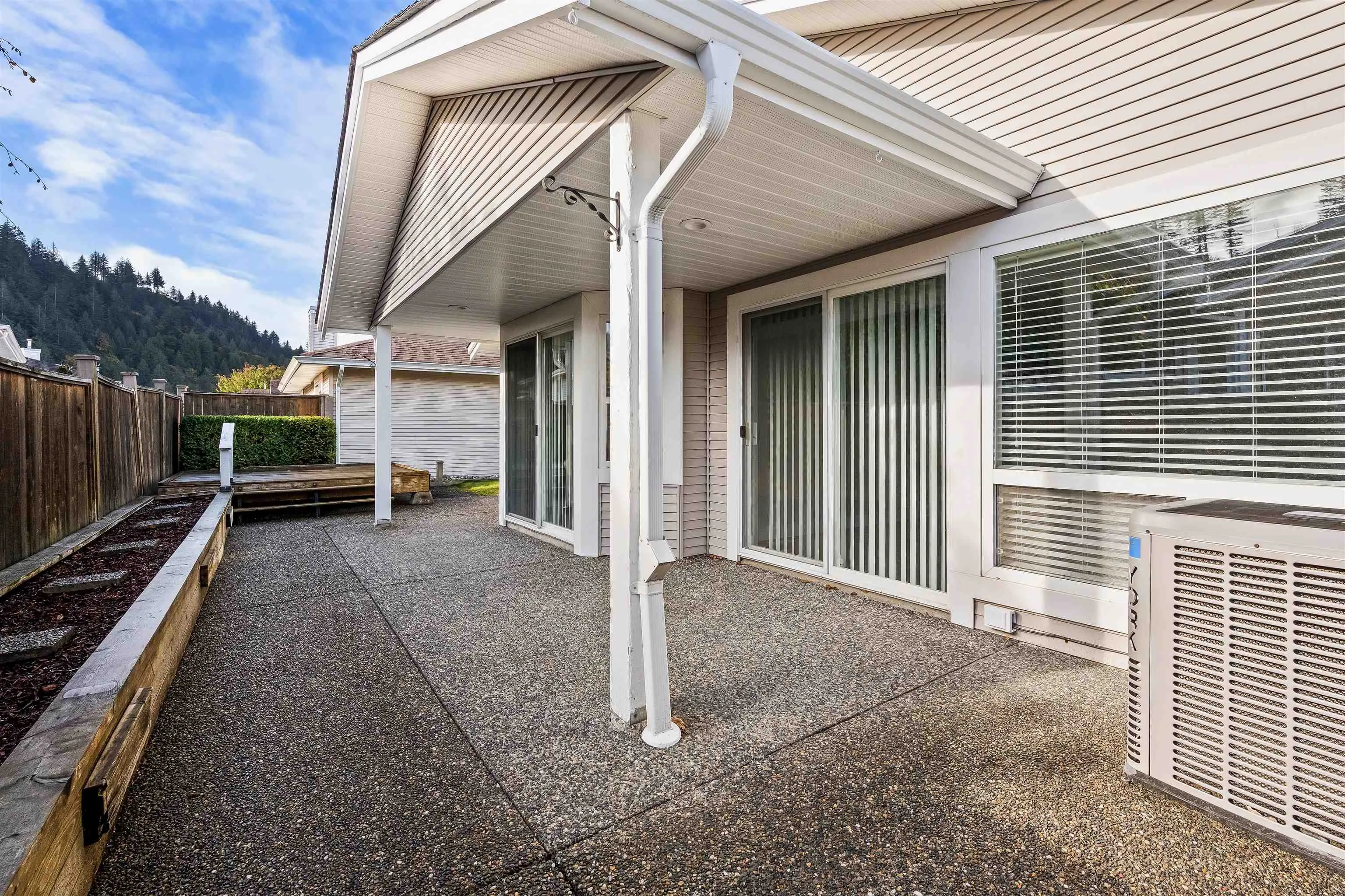 135 6001 Promontory Road