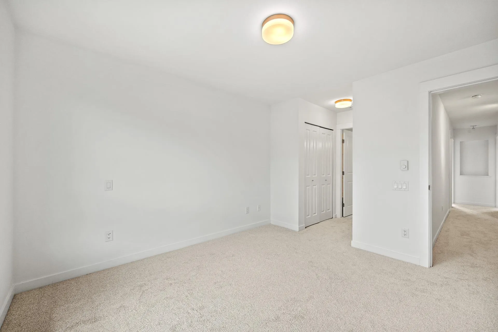 33 16260 23a Avenue