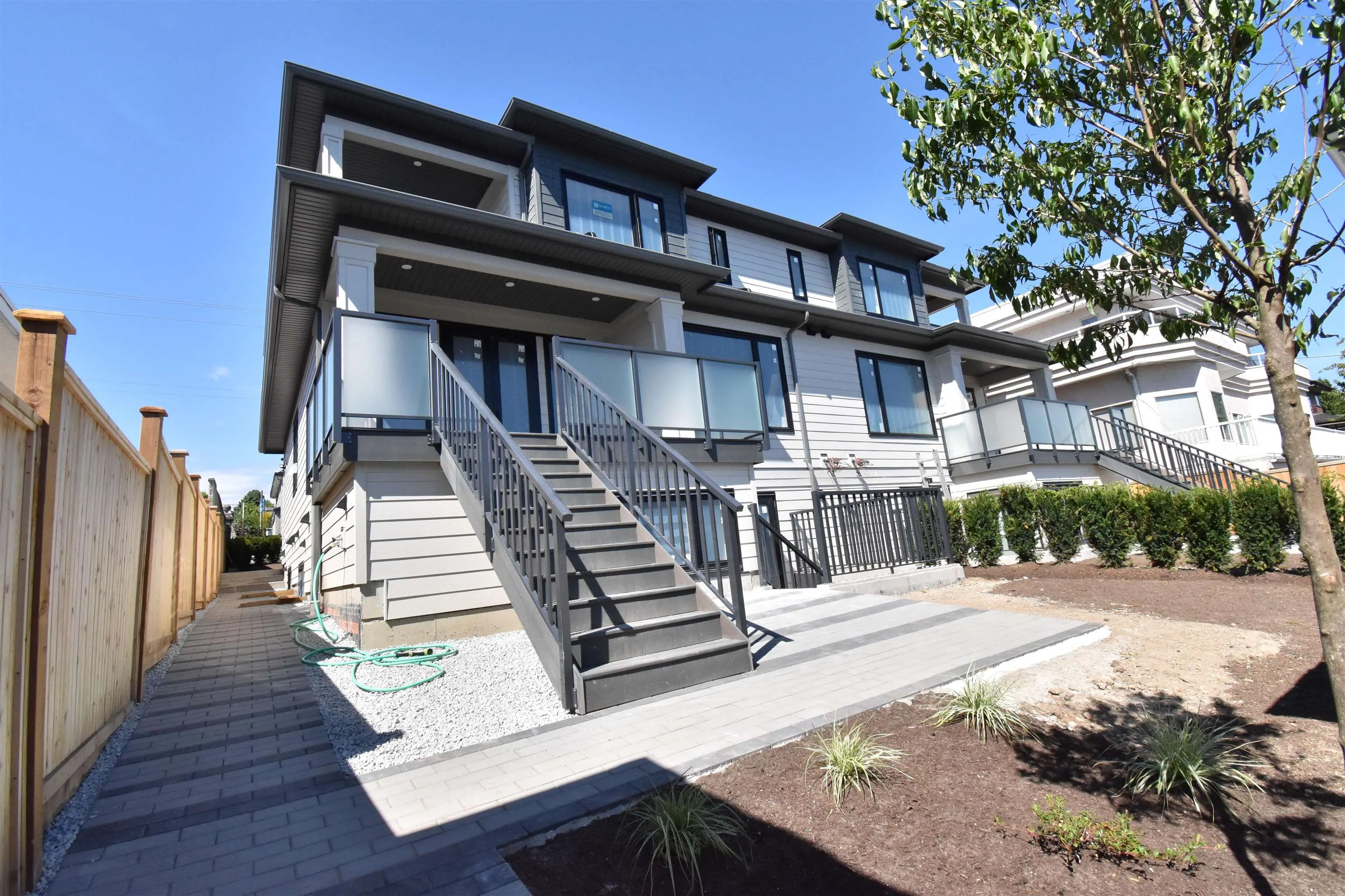 6250 Kitchener Street