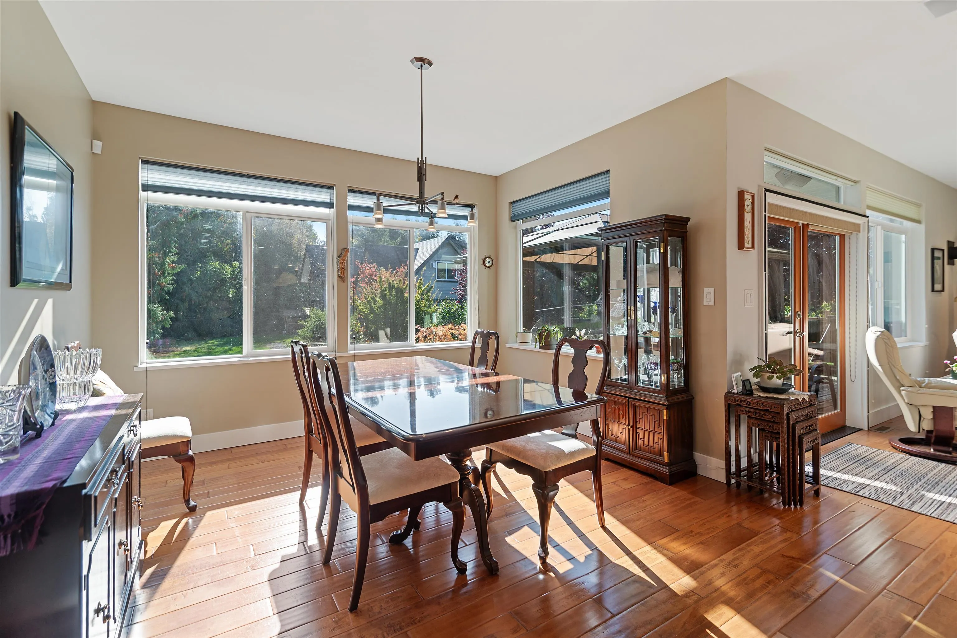 5005 Bay Road