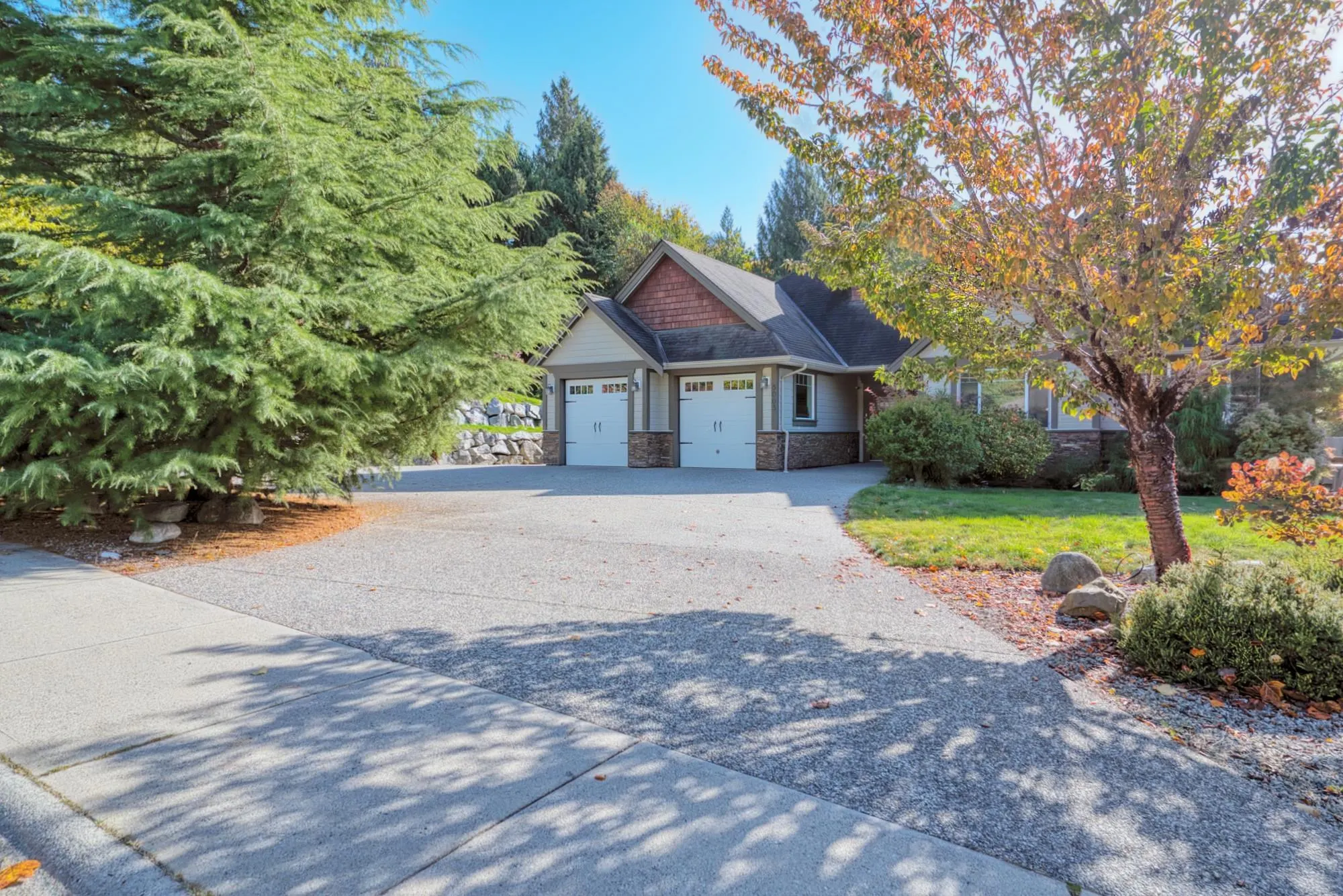 5005 Bay Road