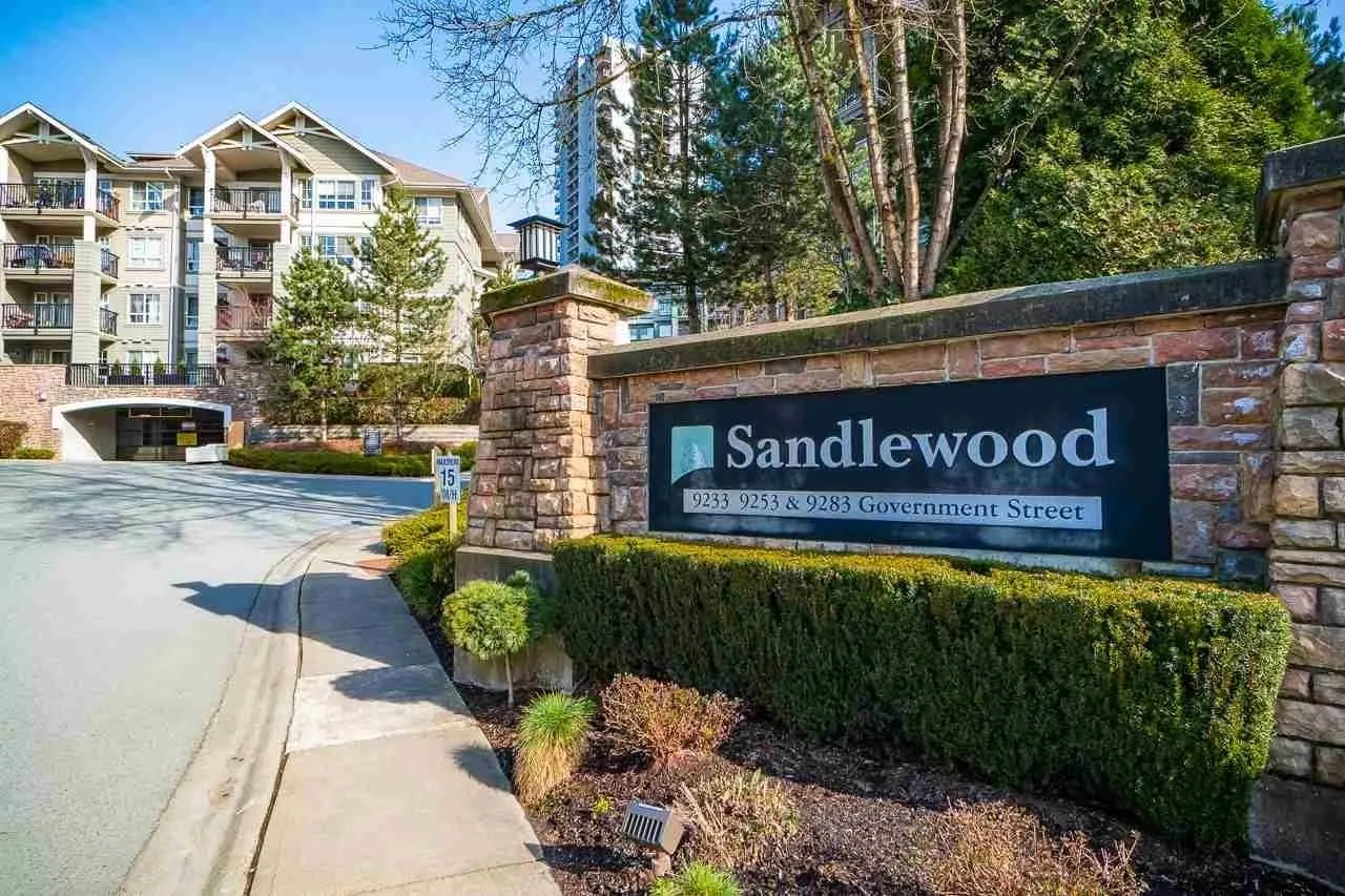 116 9283 Government Street