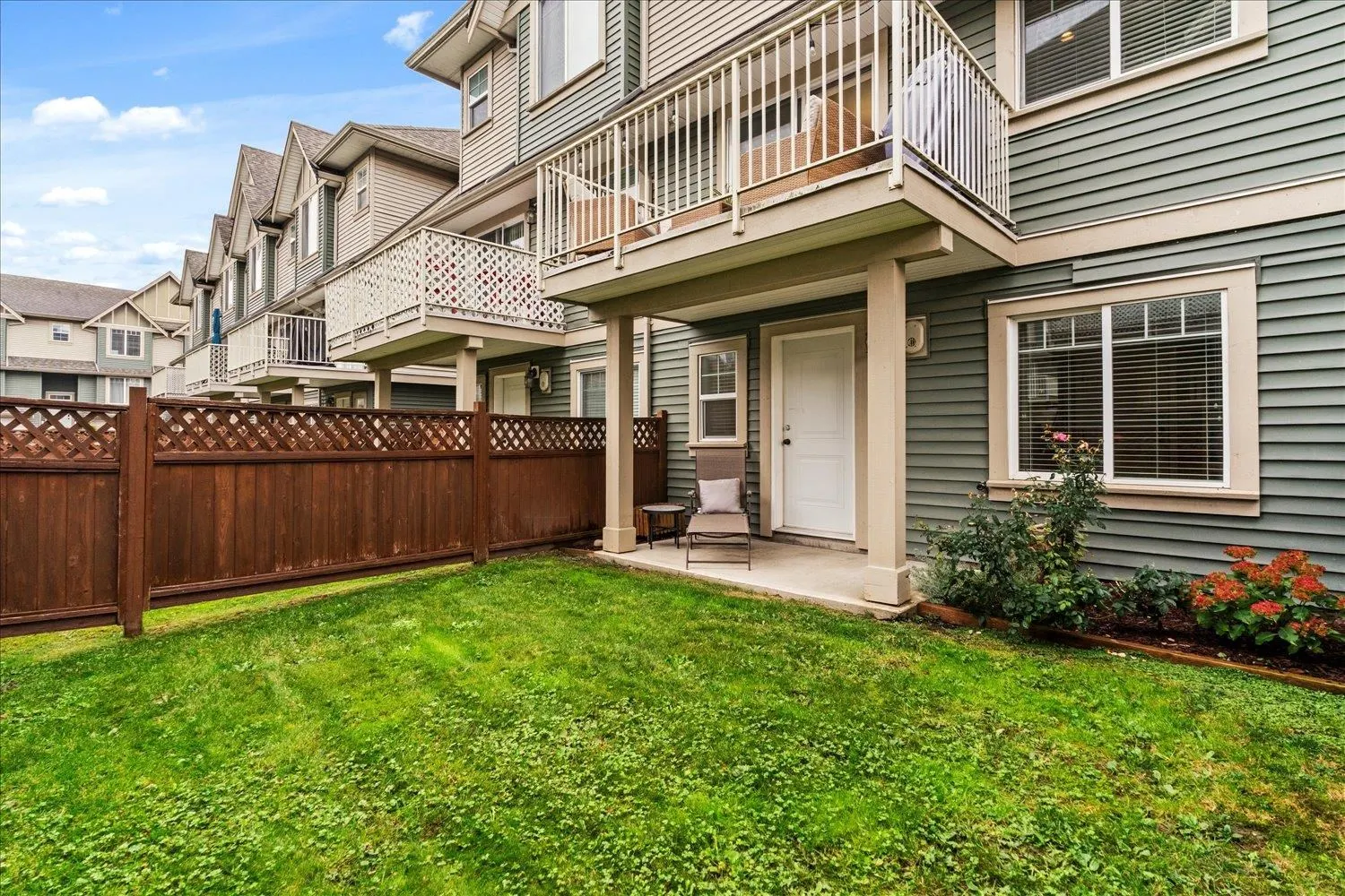 58 6498 Southdowne Place