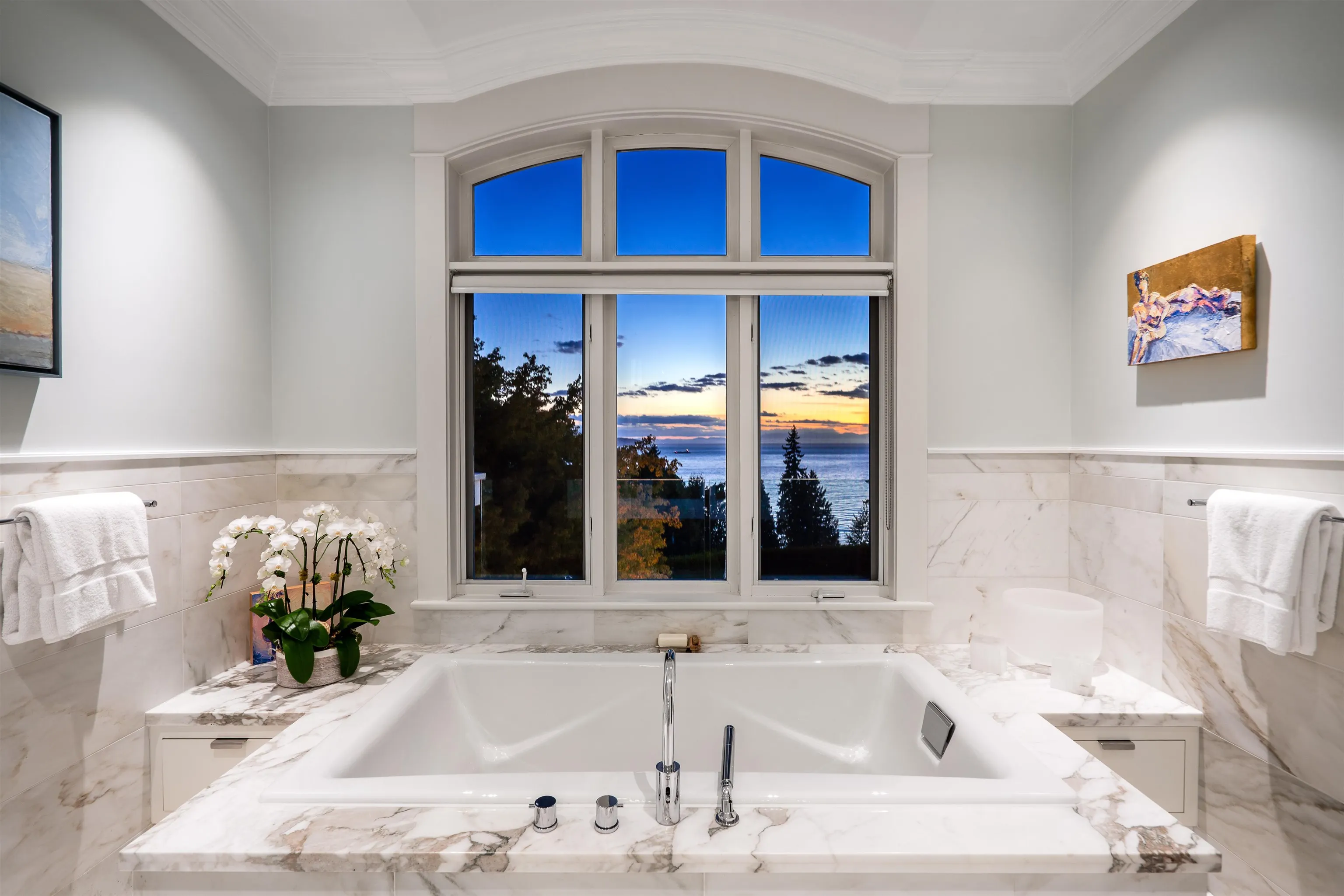 2964 Mathers Crescent