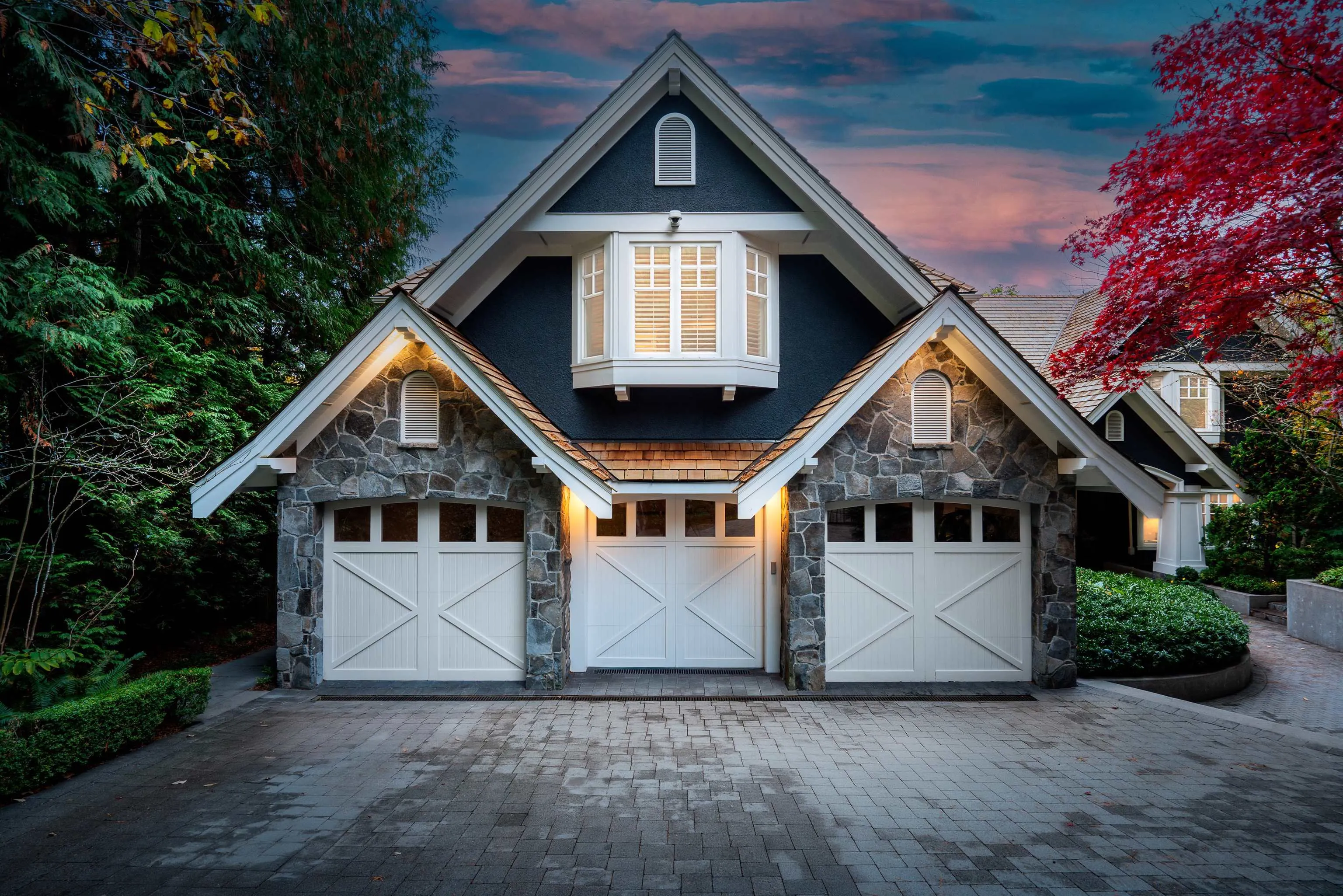 2964 Mathers Crescent