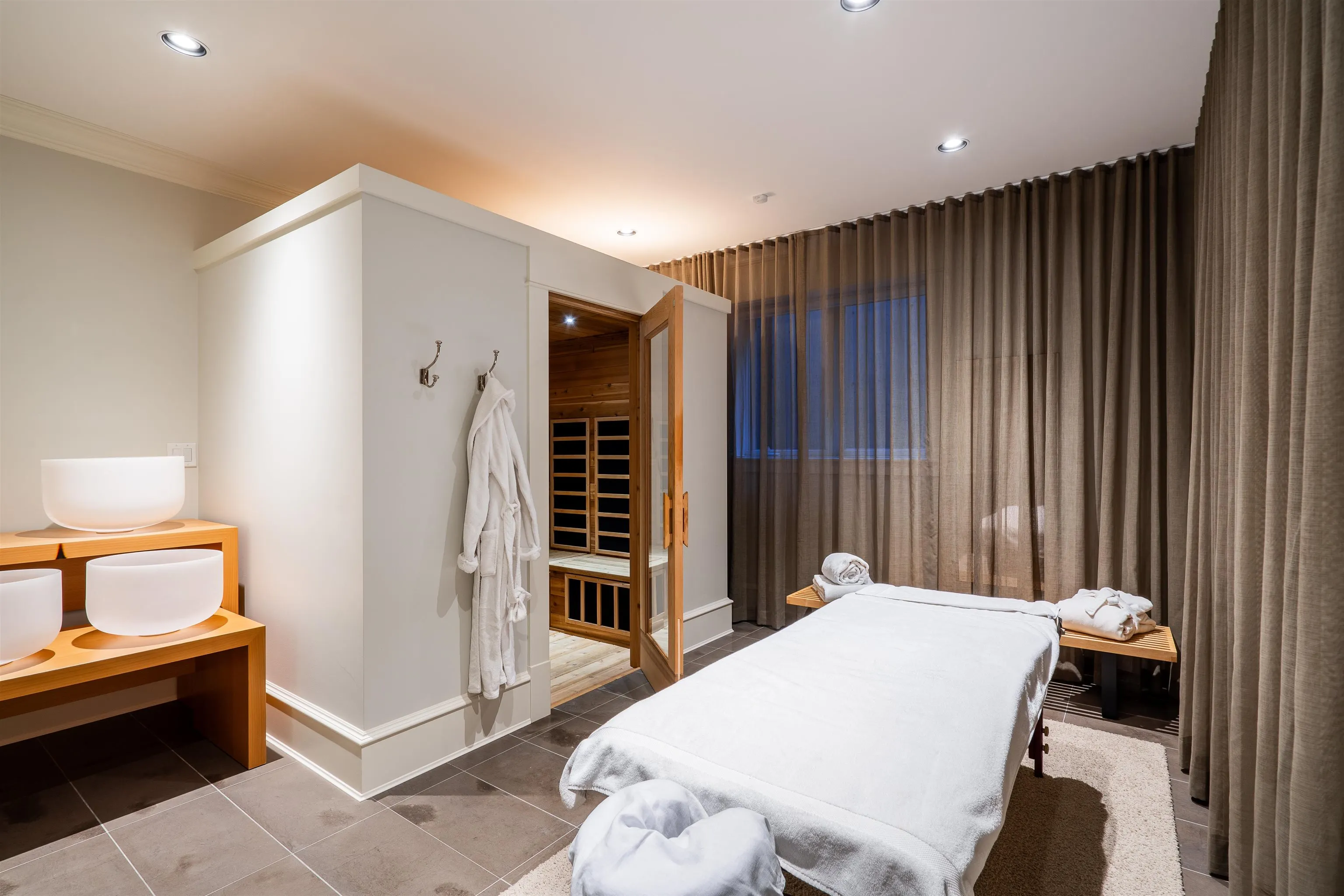 2964 Mathers Crescent