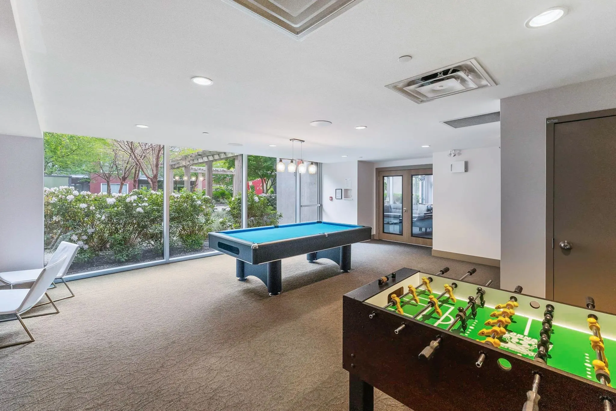 210 7008 River Parkway