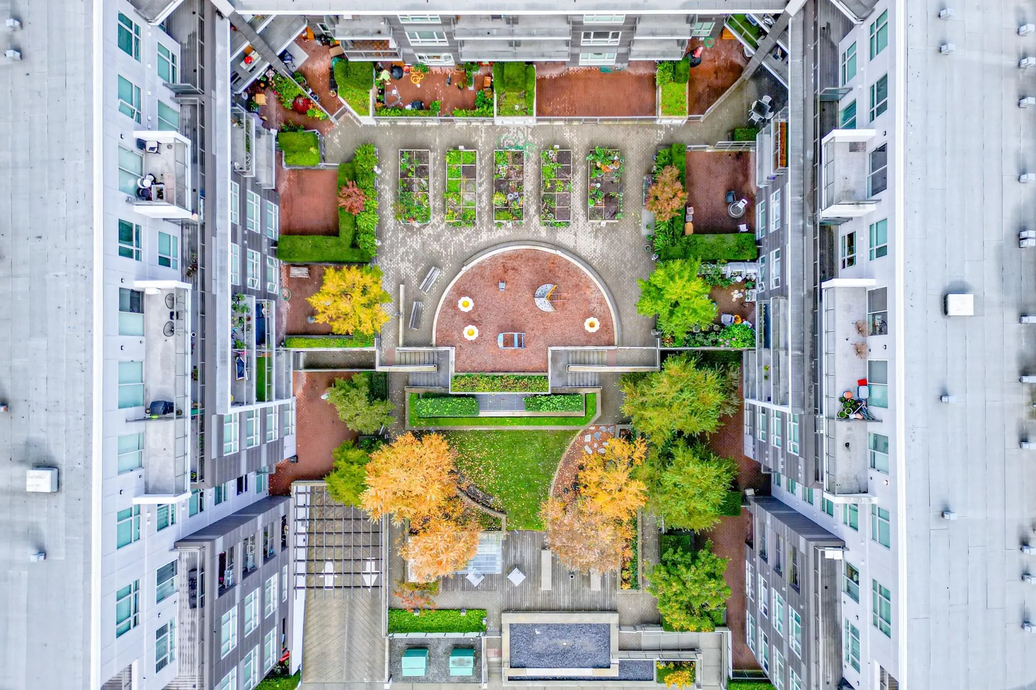 210 7008 River Parkway