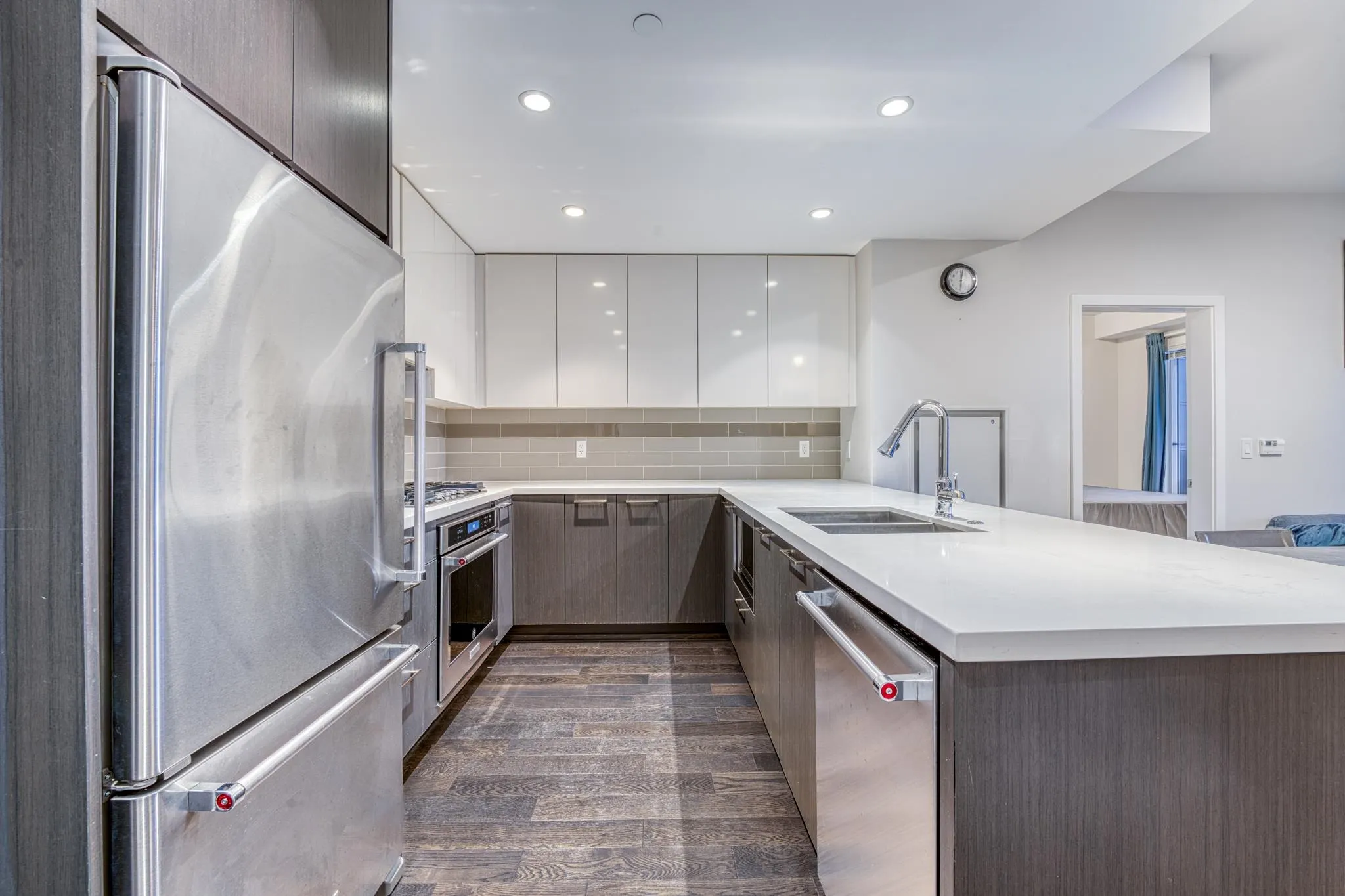 210 7008 River Parkway