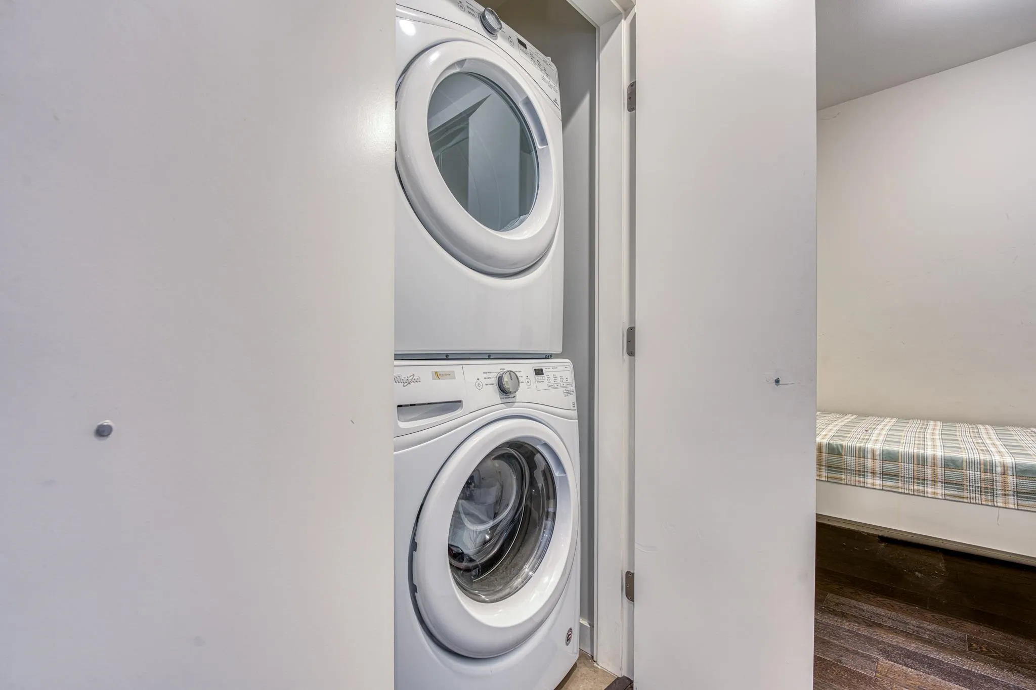 210 7008 River Parkway