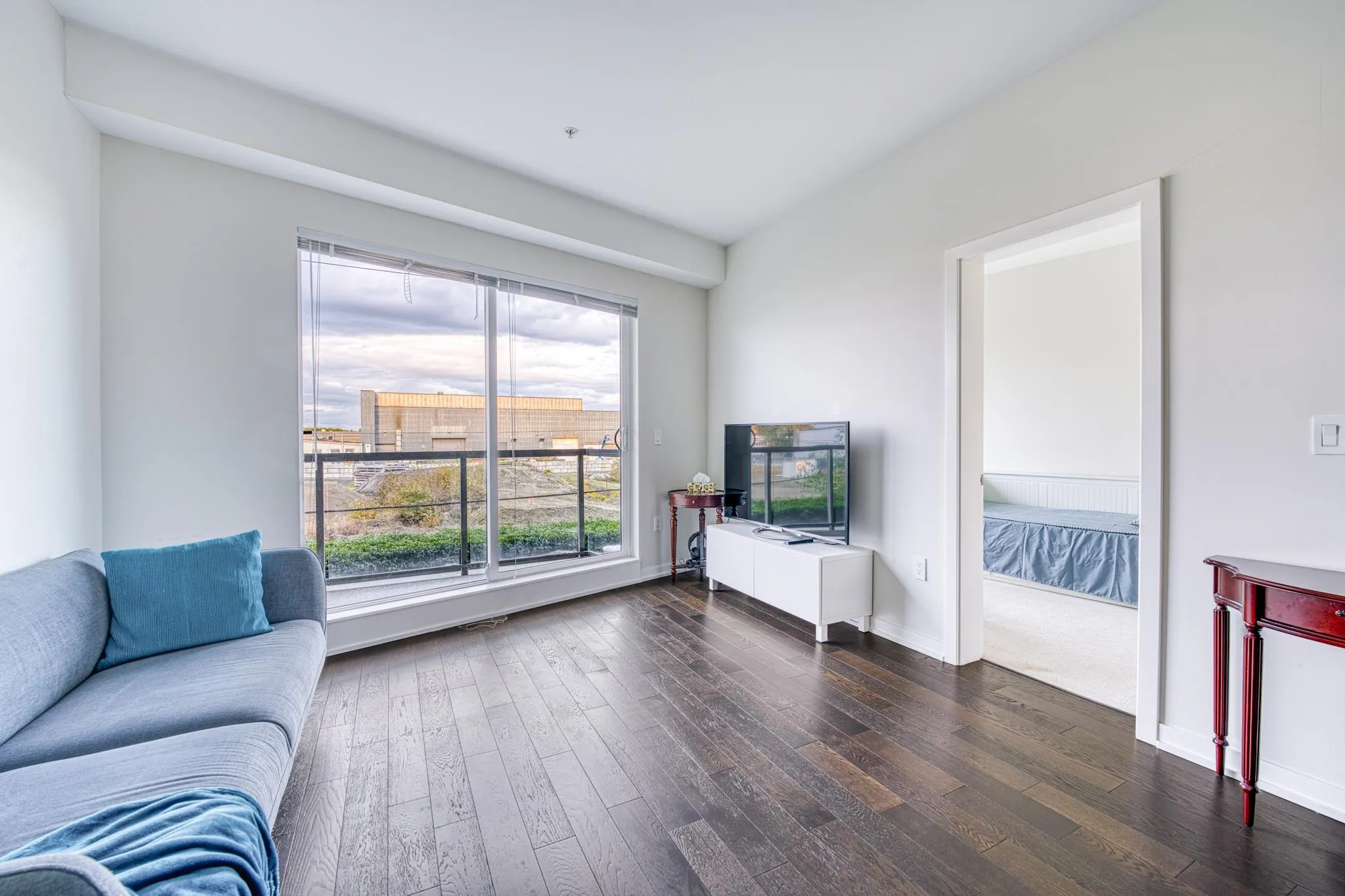 210 7008 River Parkway