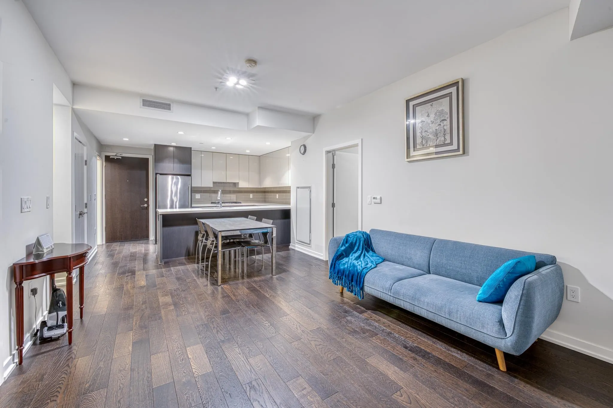 210 7008 River Parkway