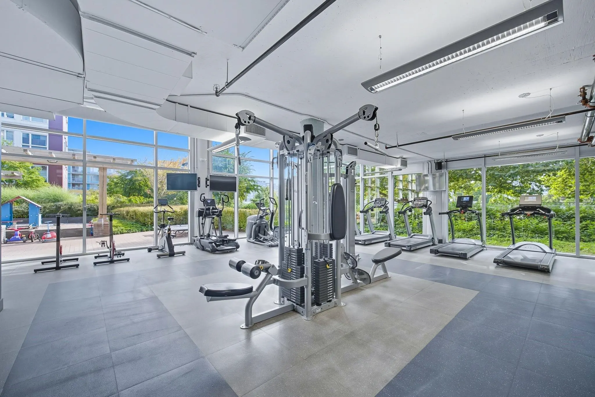 210 7008 River Parkway