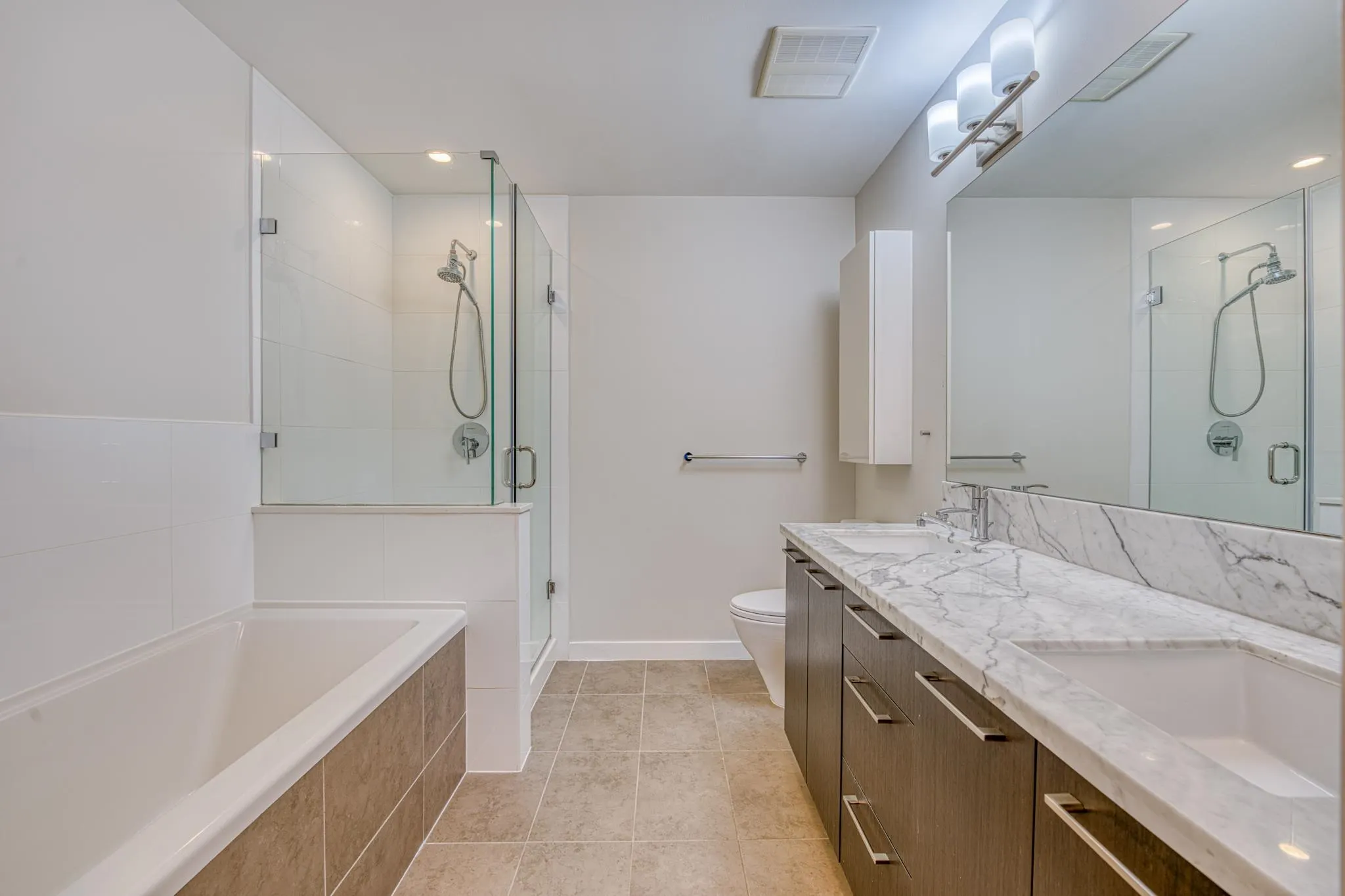 210 7008 River Parkway