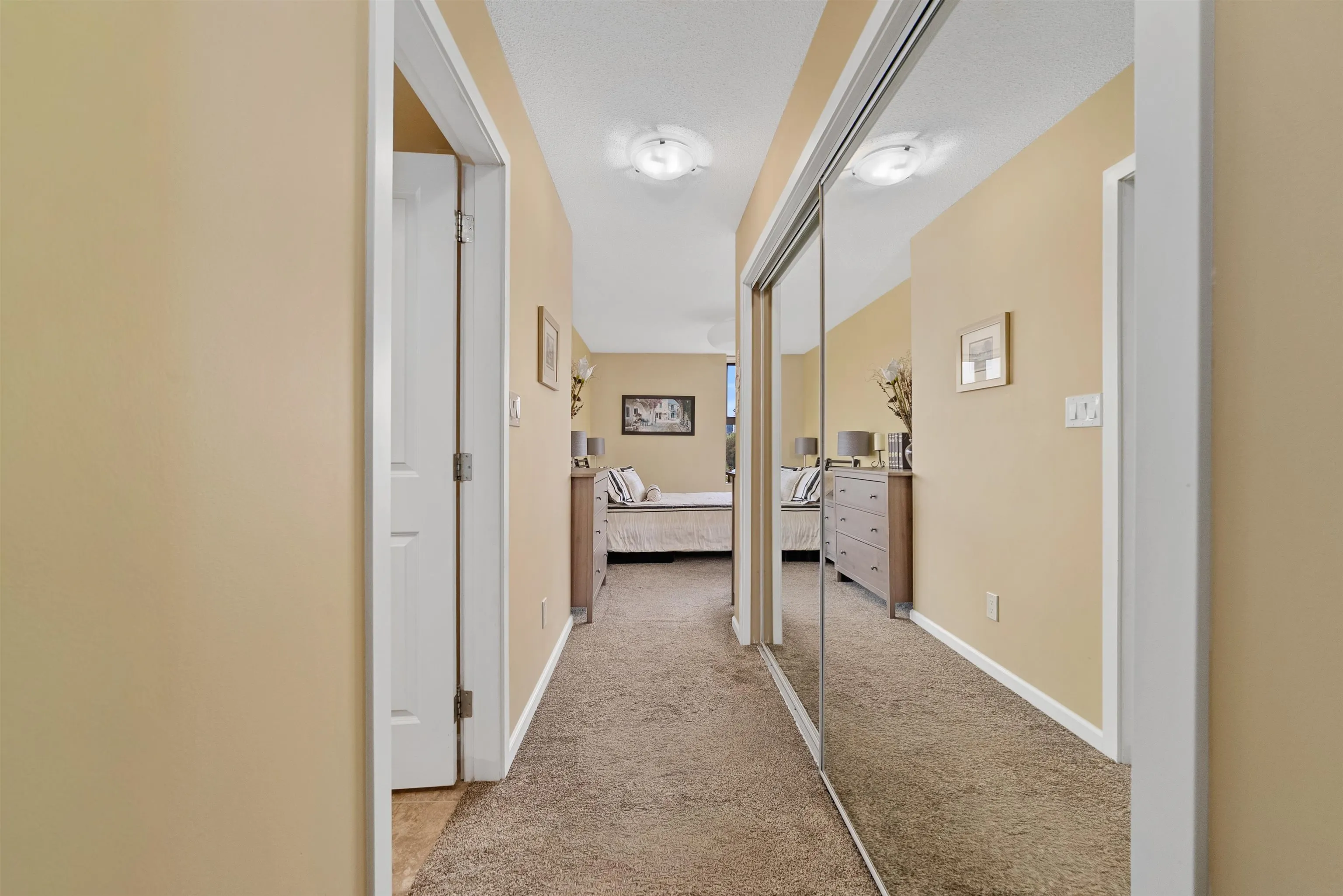 405 295 Guildford Way