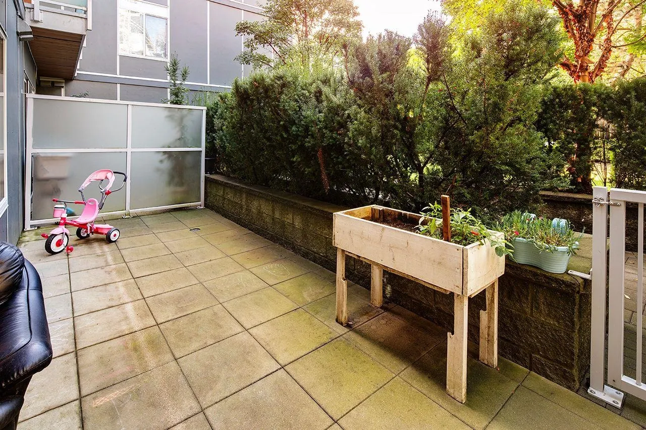 106 7377 14th Avenue