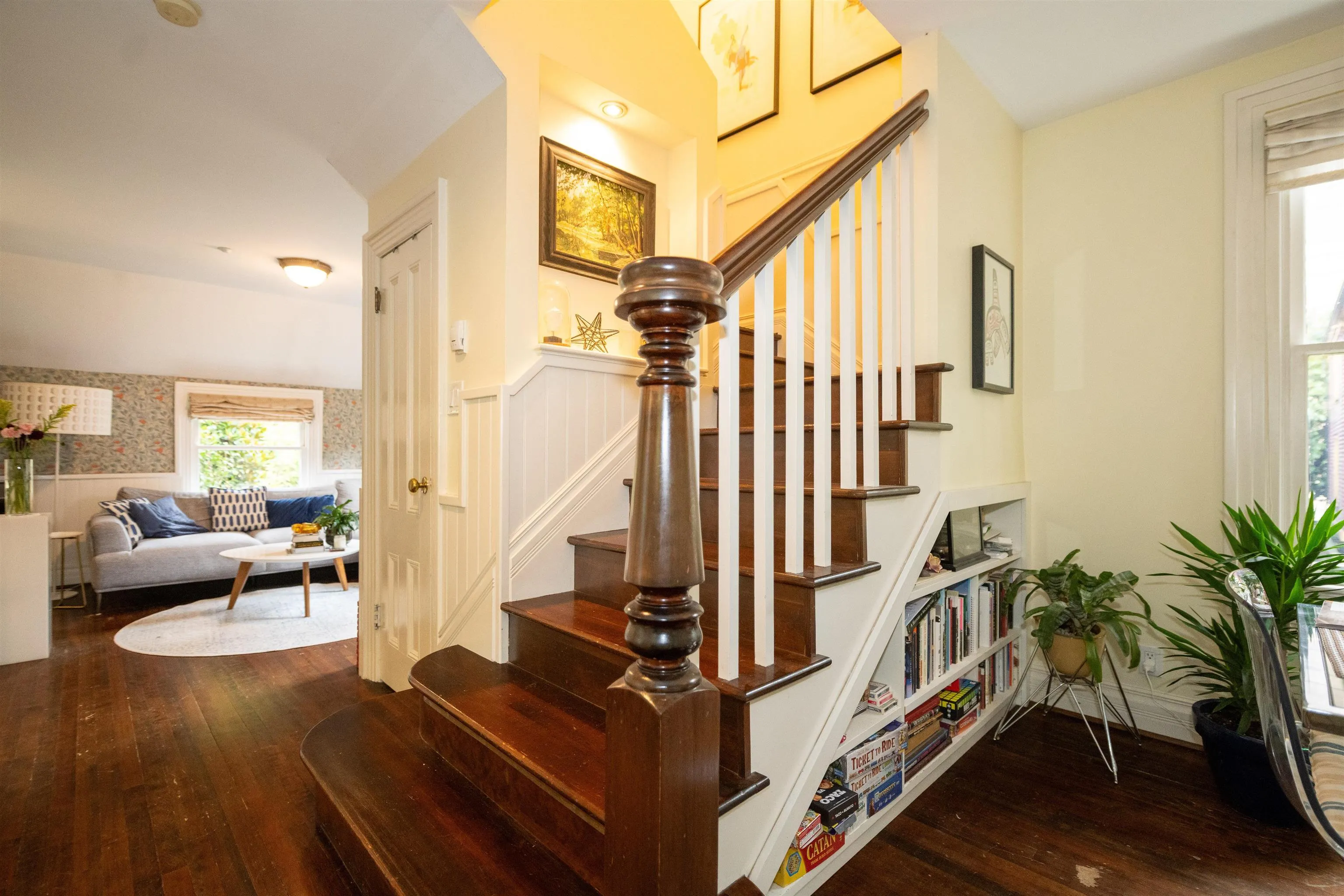 1119 Pendrell Street