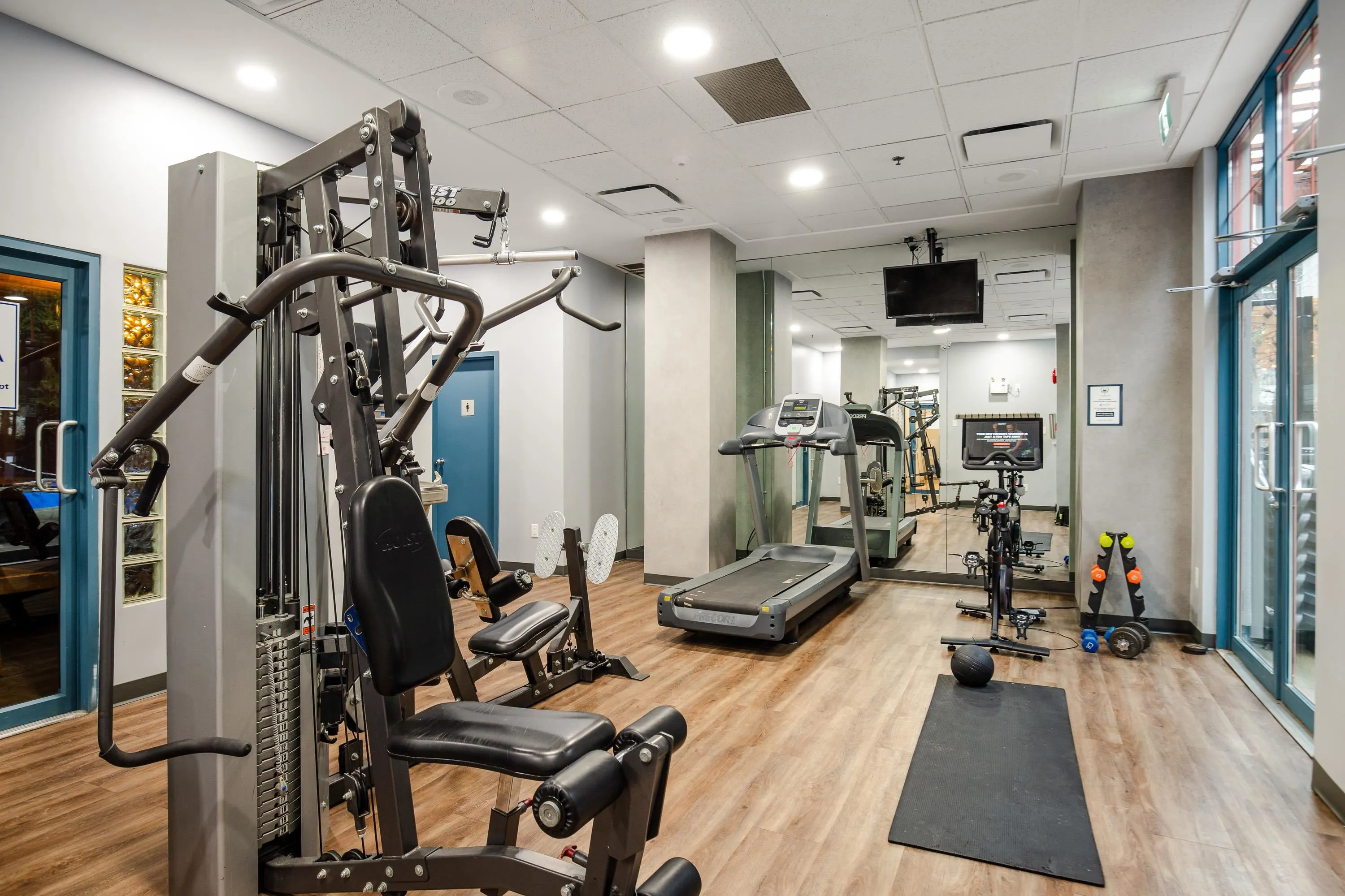 420 4369 Main Street