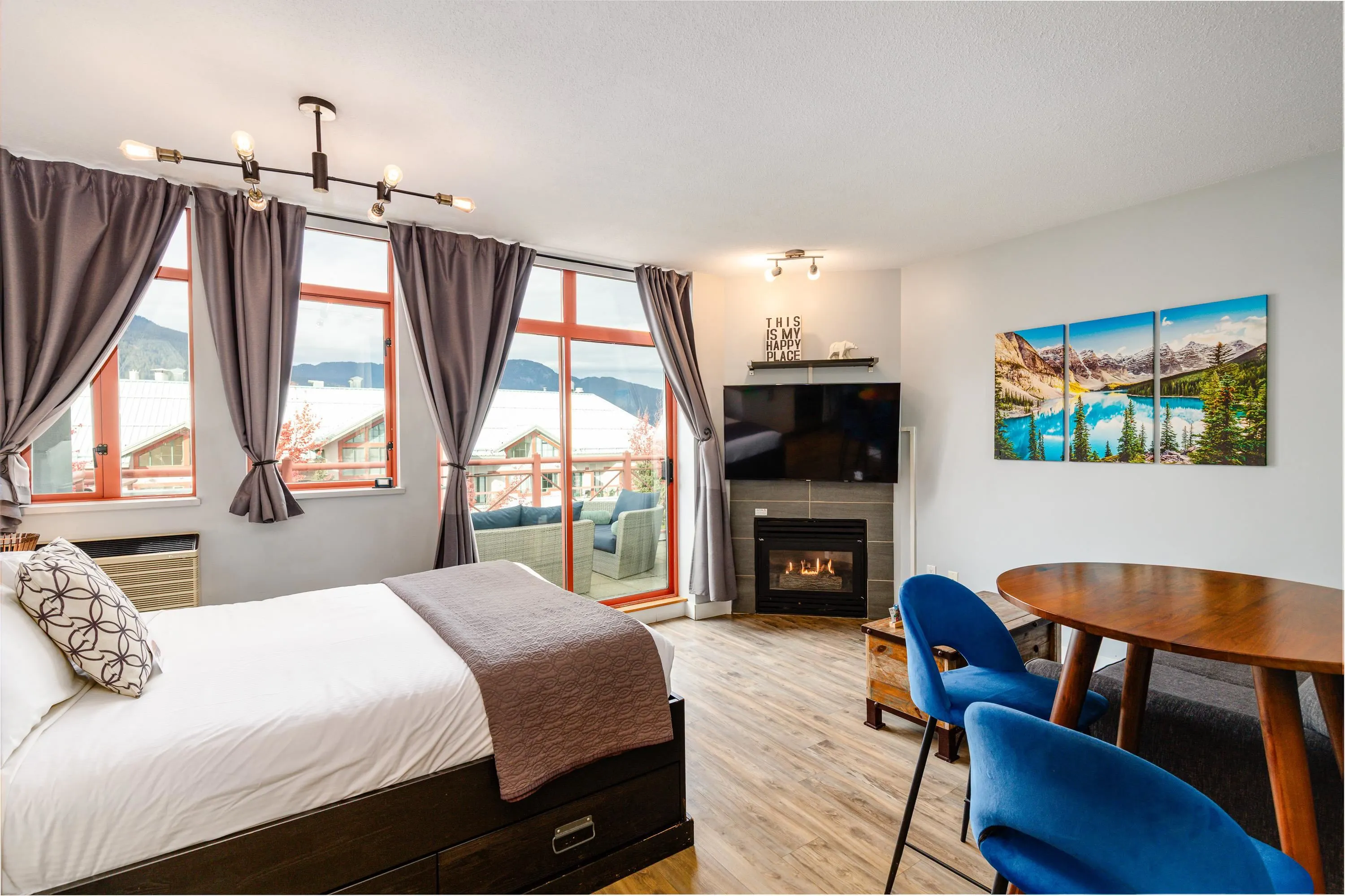 420 4369 Main Street