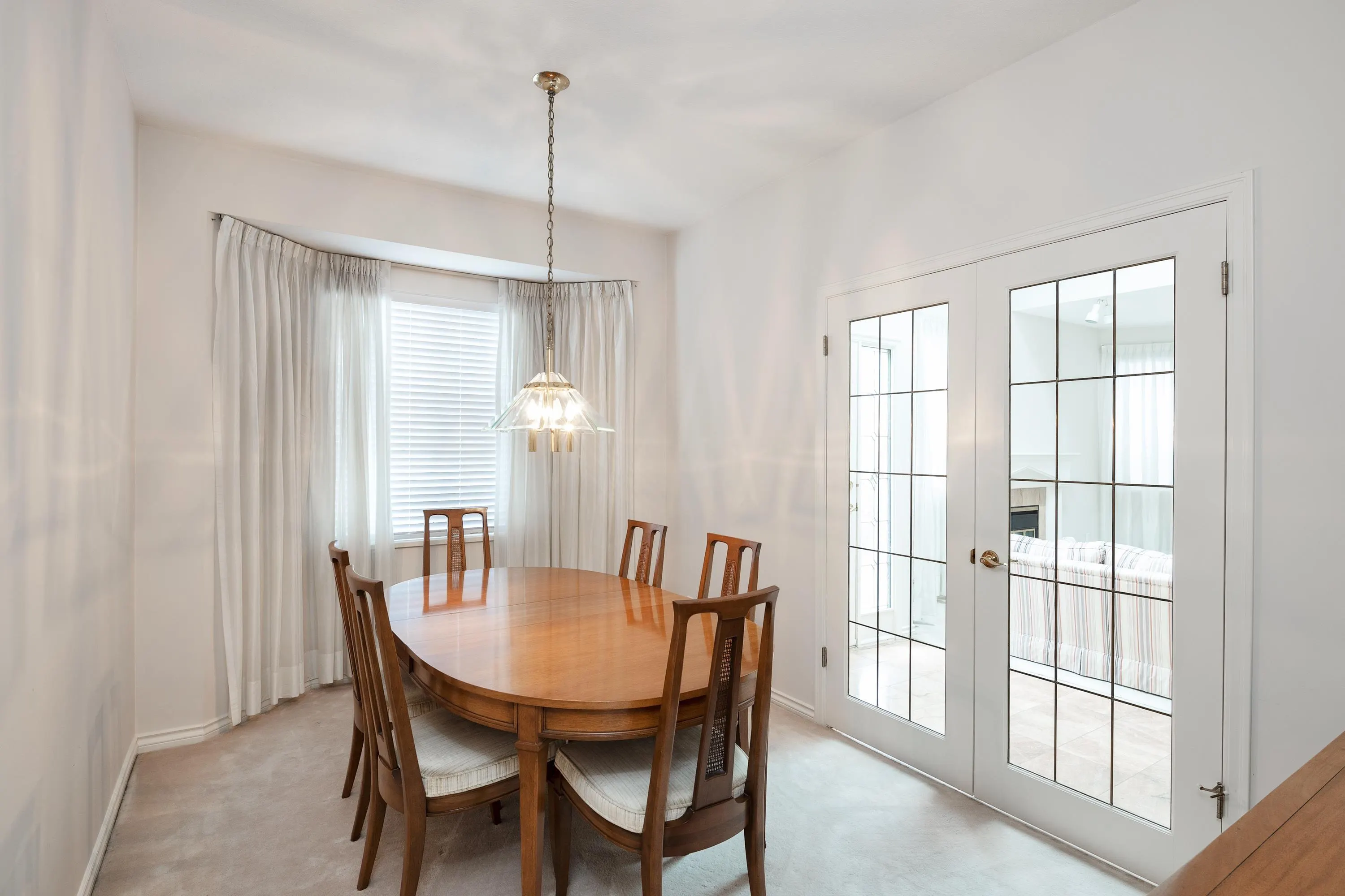 20 9311 Dayton Avenue