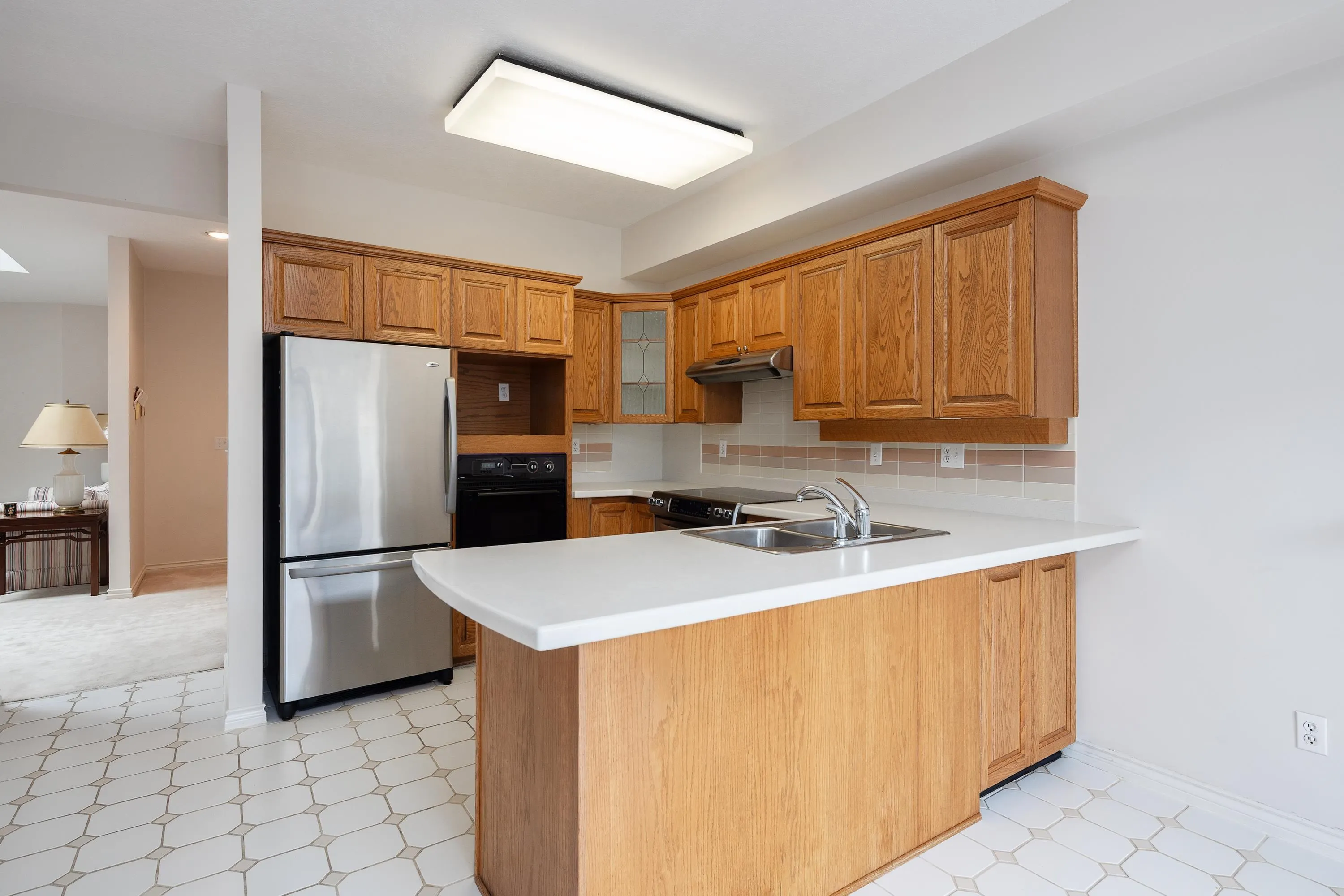 20 9311 Dayton Avenue