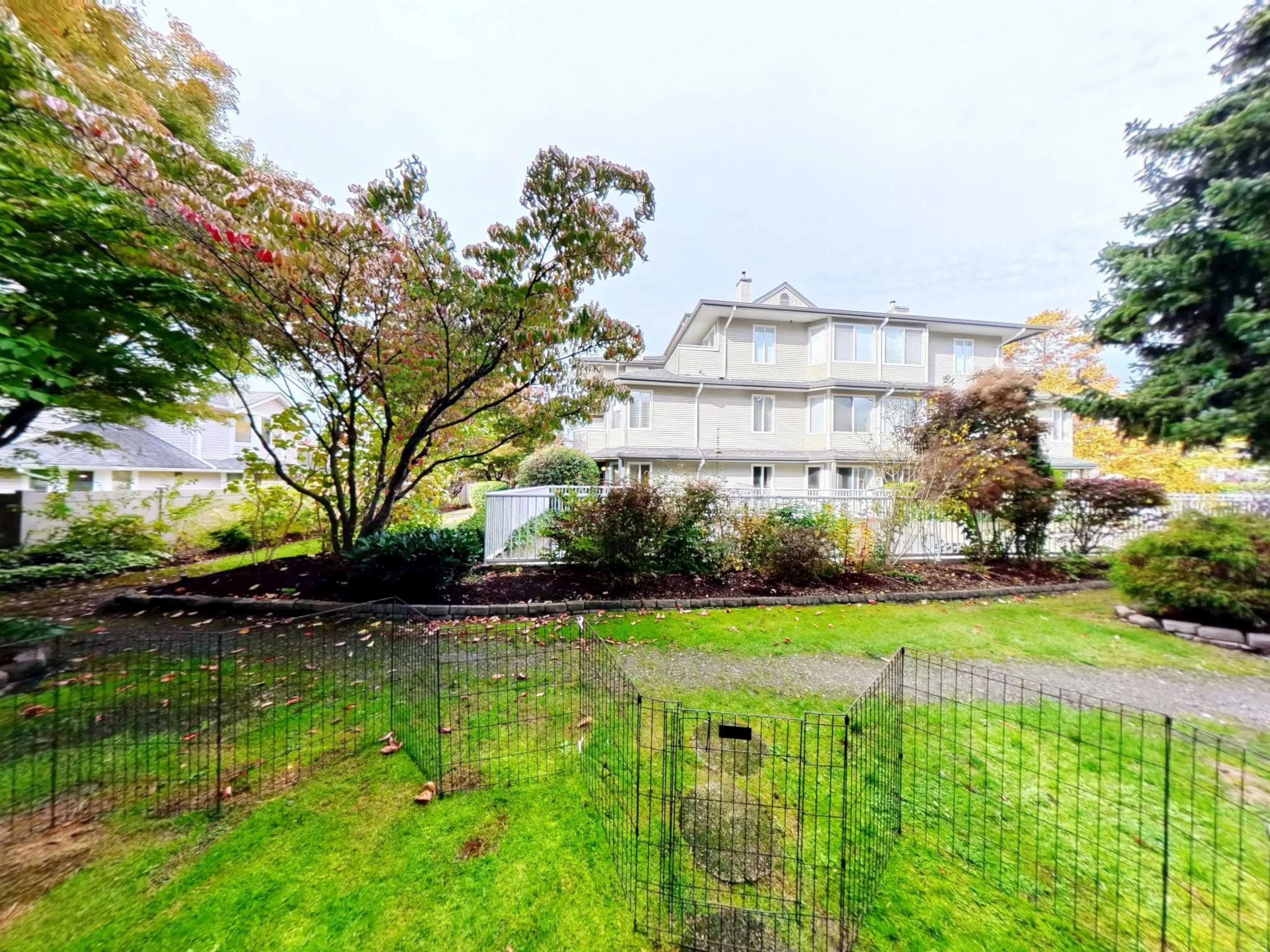 102 12130 80 Avenue