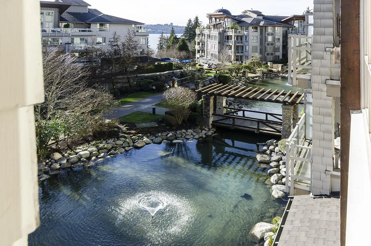 317 580 Raven Woods Drive