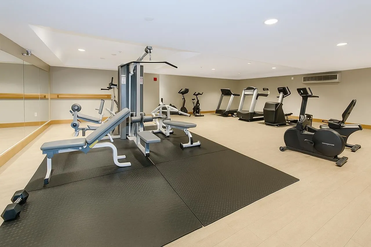 317 580 Raven Woods Drive