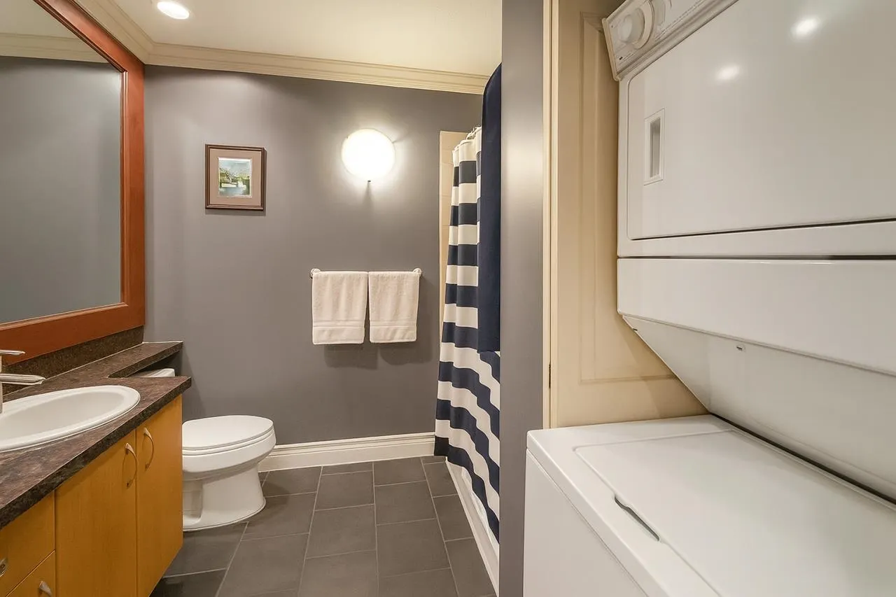 317 580 Raven Woods Drive