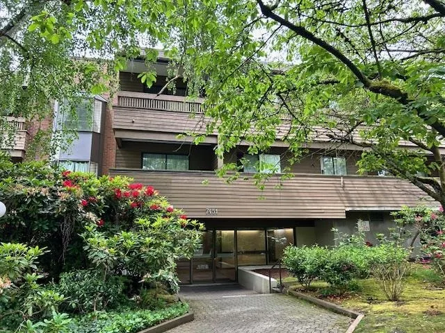 132 7451 Minoru Boulevard
