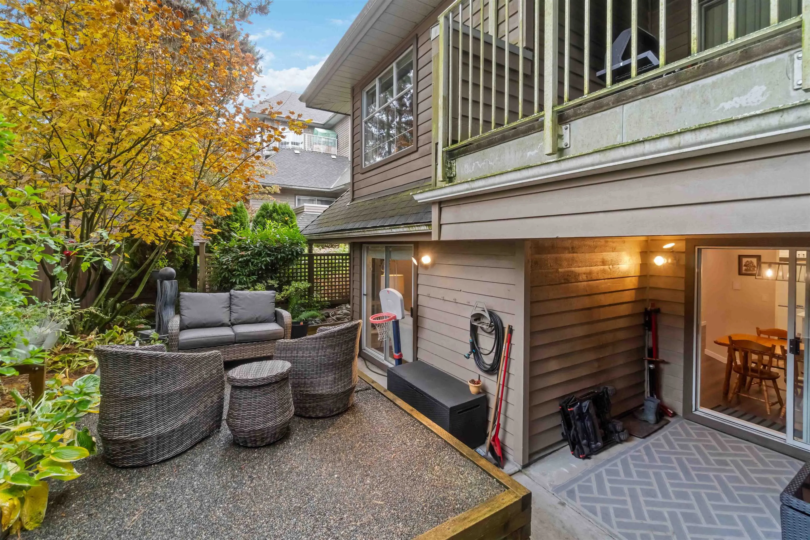 310 1000 Bowron Court