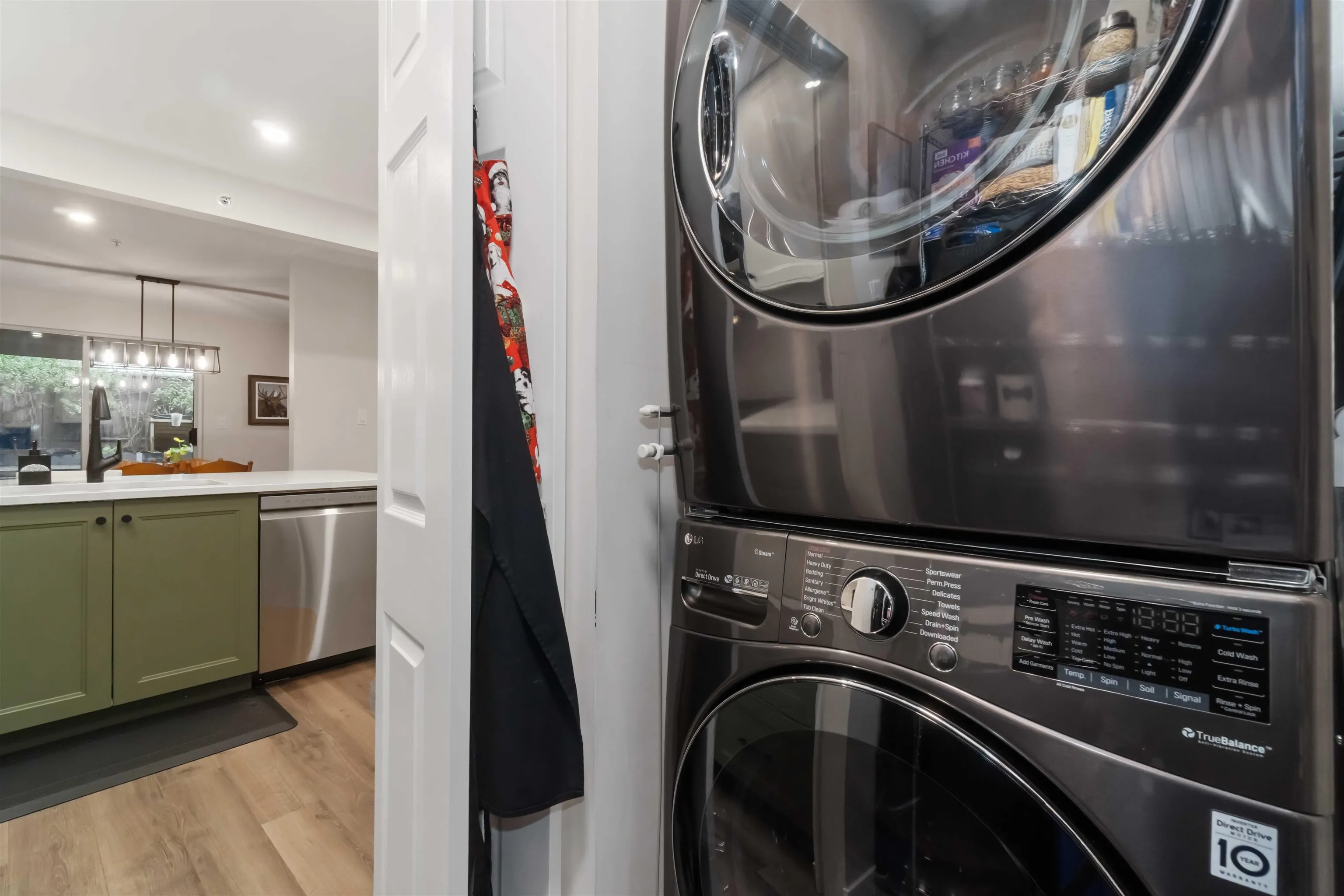 310 1000 Bowron Court