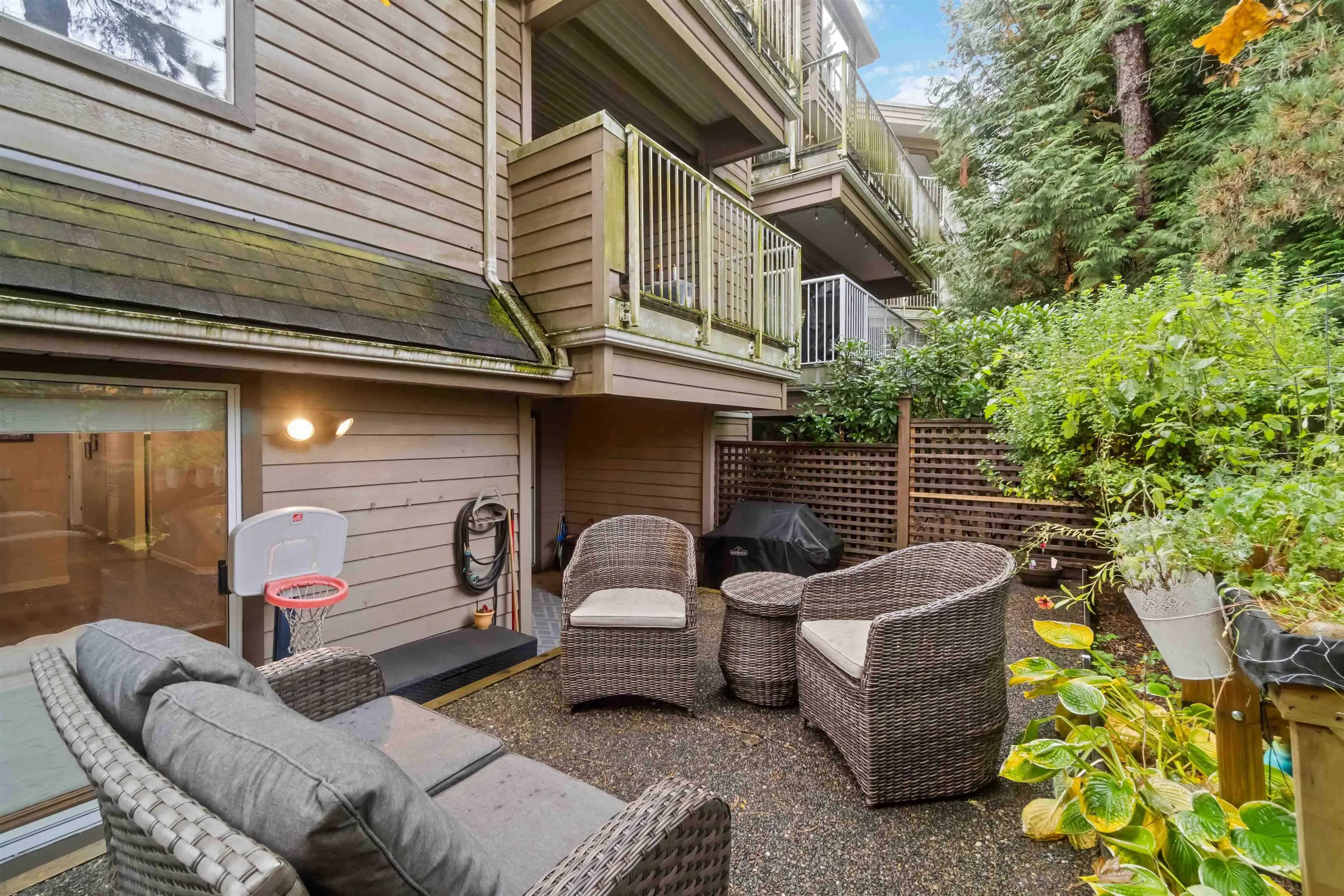 310 1000 Bowron Court