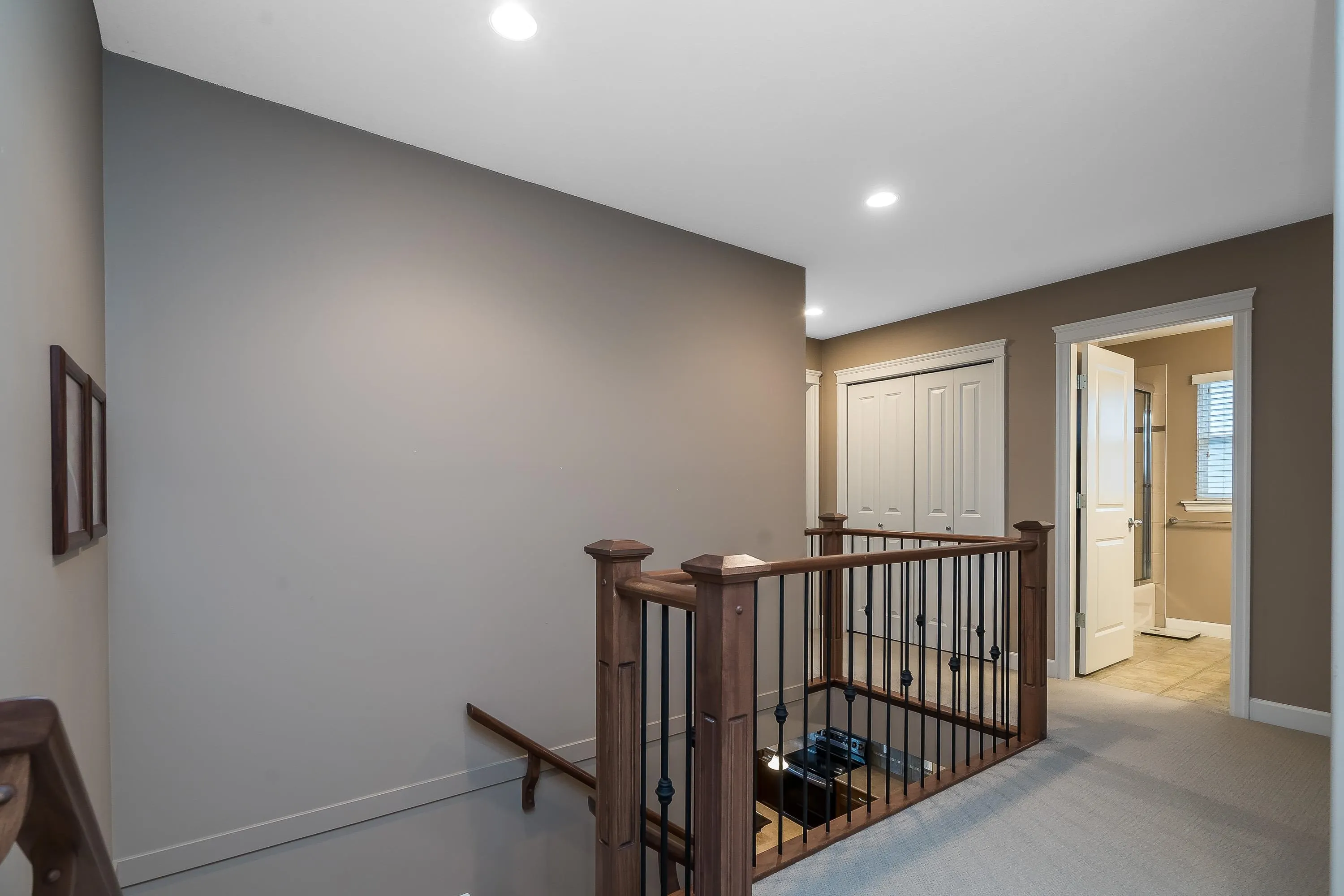 19088 68a Avenue