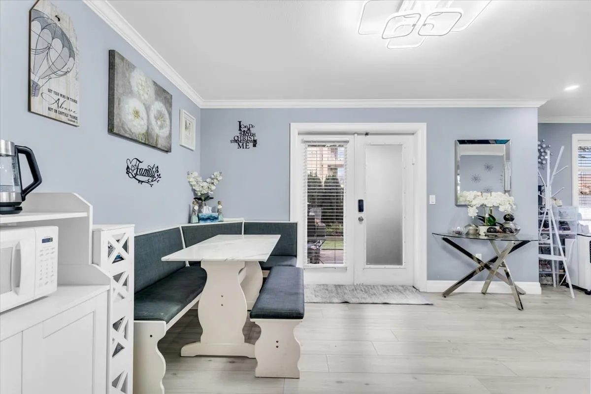 103 45753 Stevenson Road