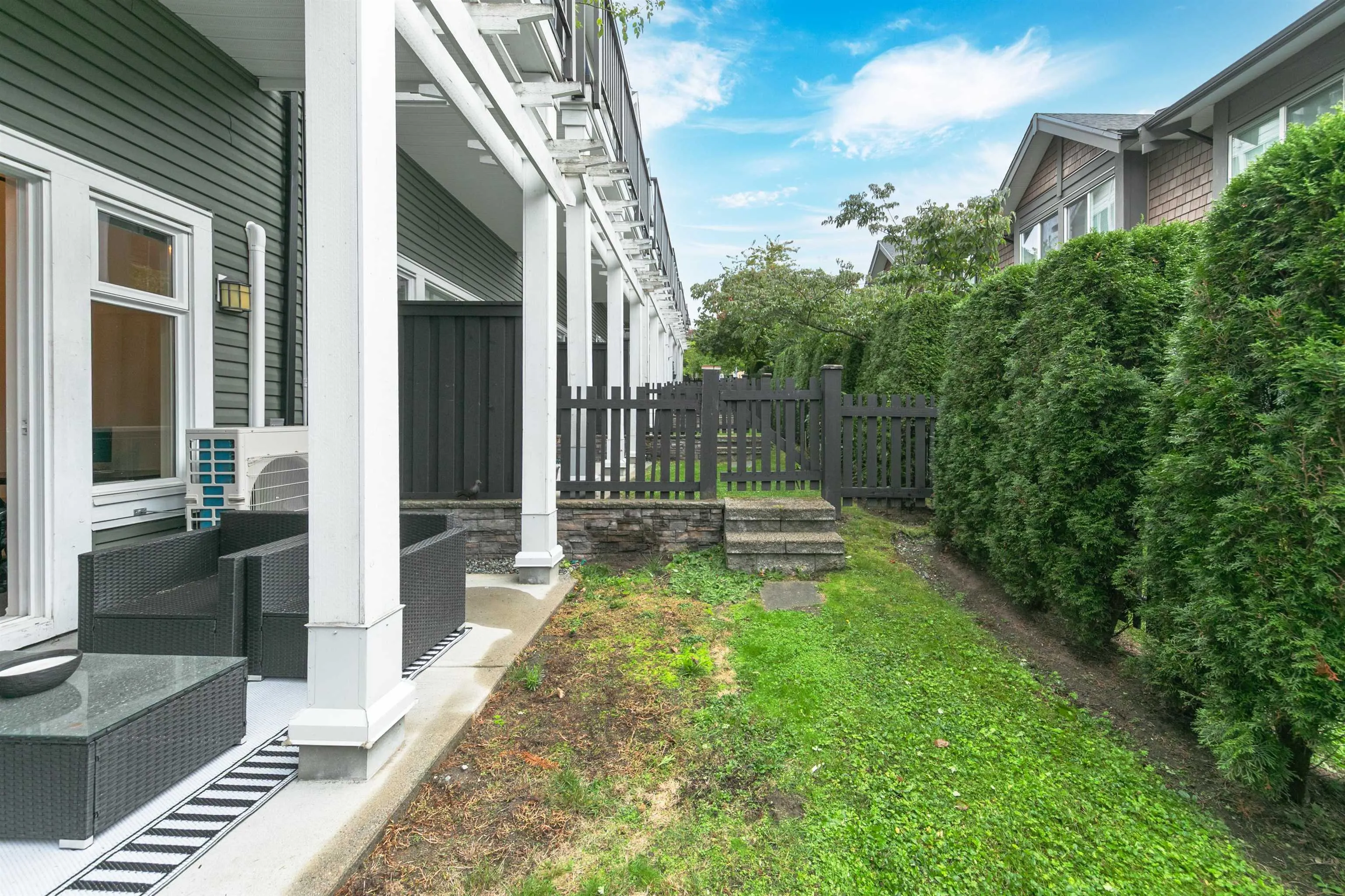 150 1460 Southview Street