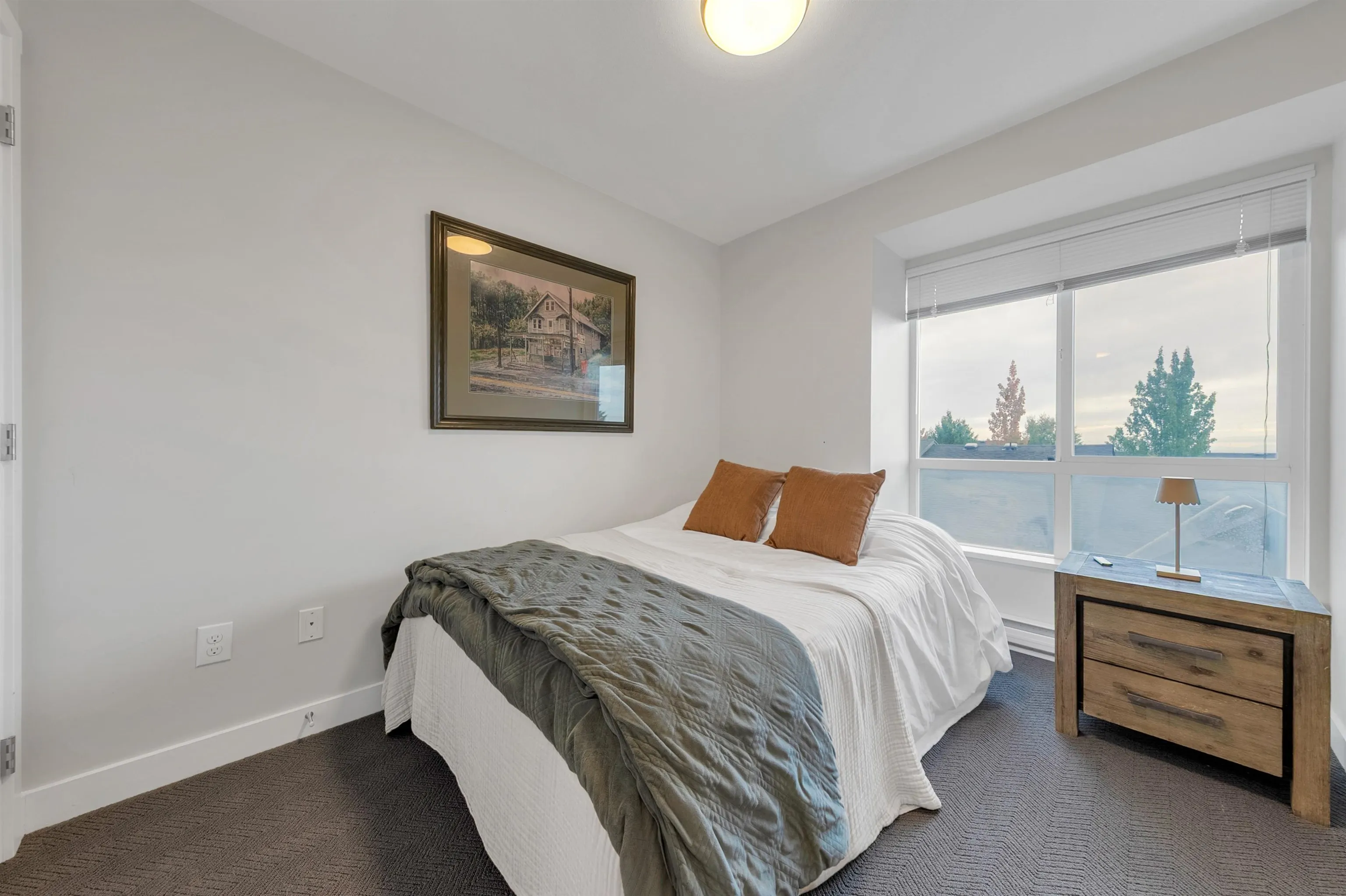 150 1460 Southview Street