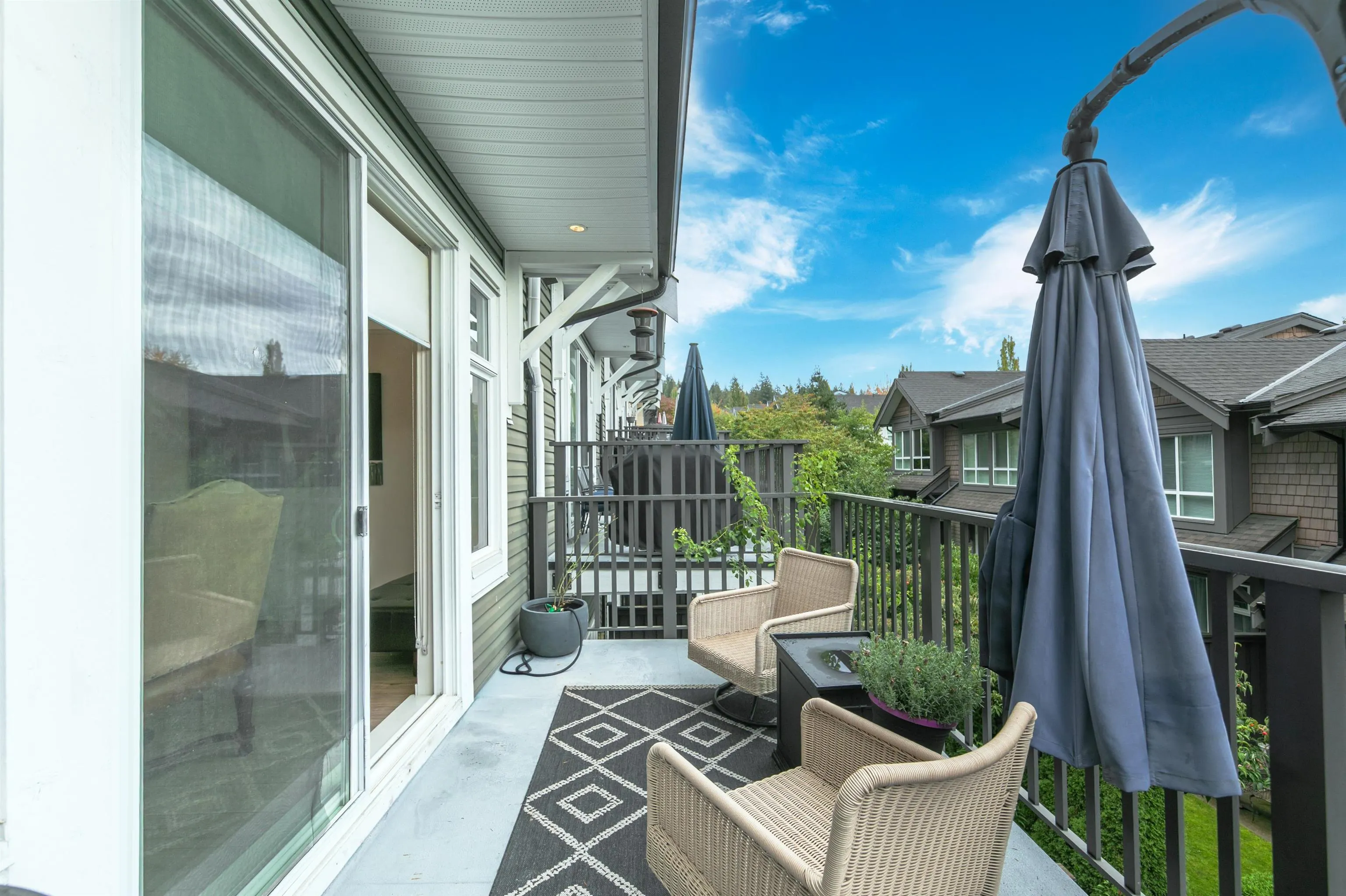 150 1460 Southview Street