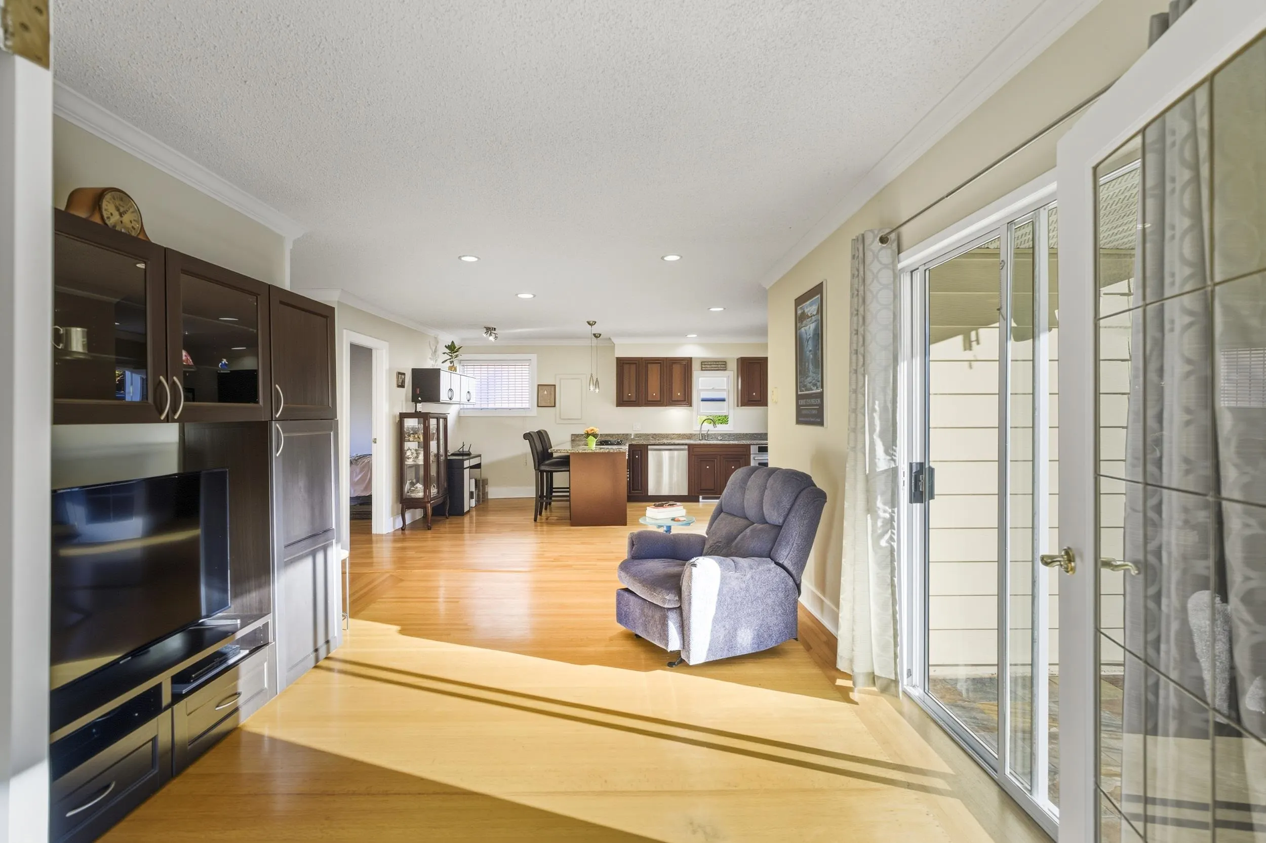 715 Kilkeel Place