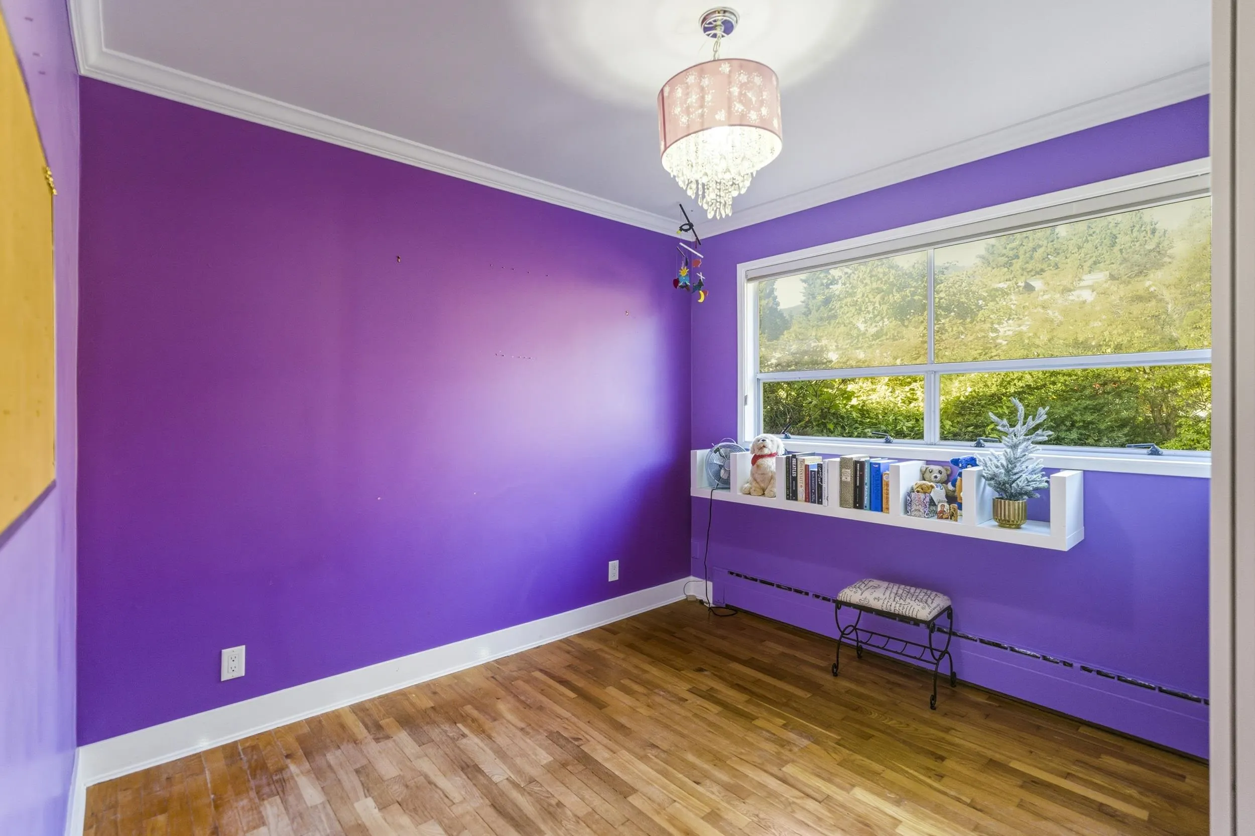 715 Kilkeel Place