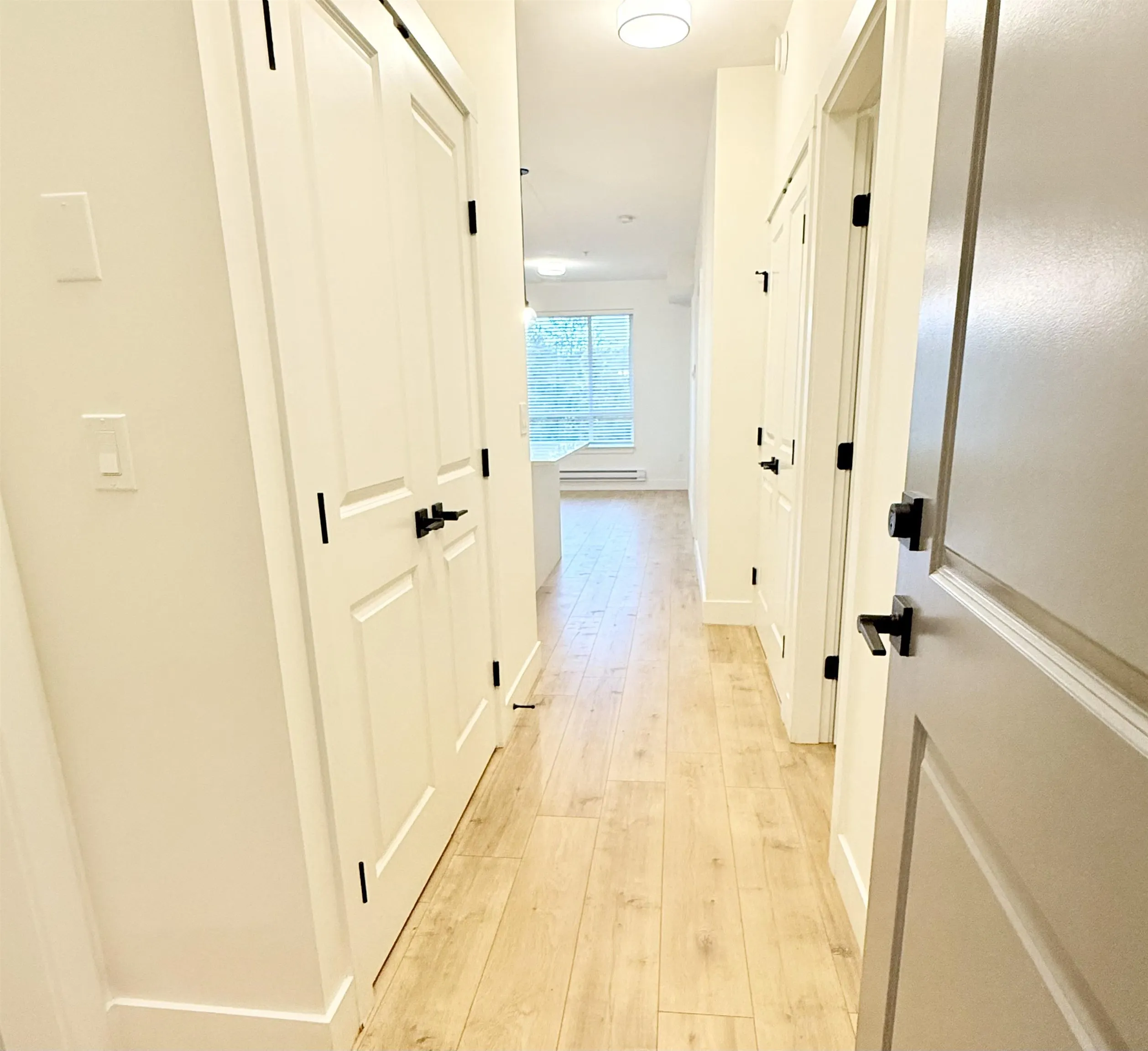 413 7506 199a Street