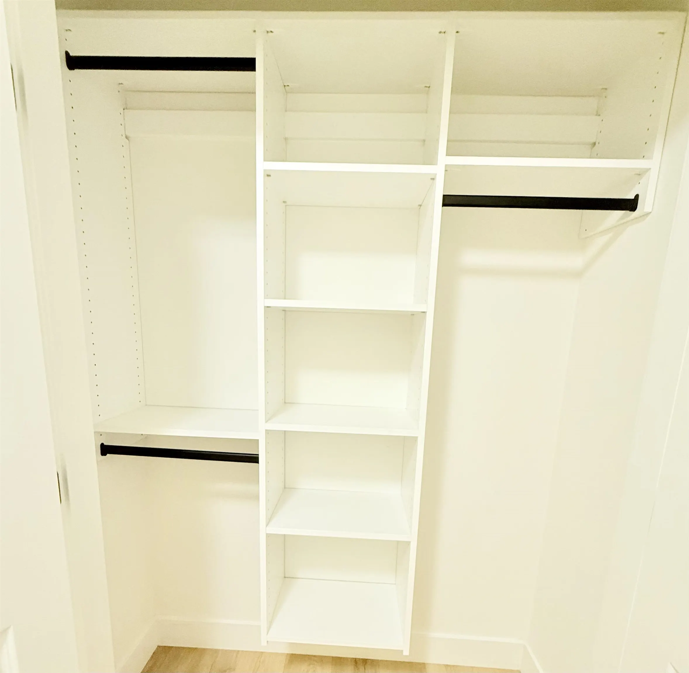 413 7506 199a Street