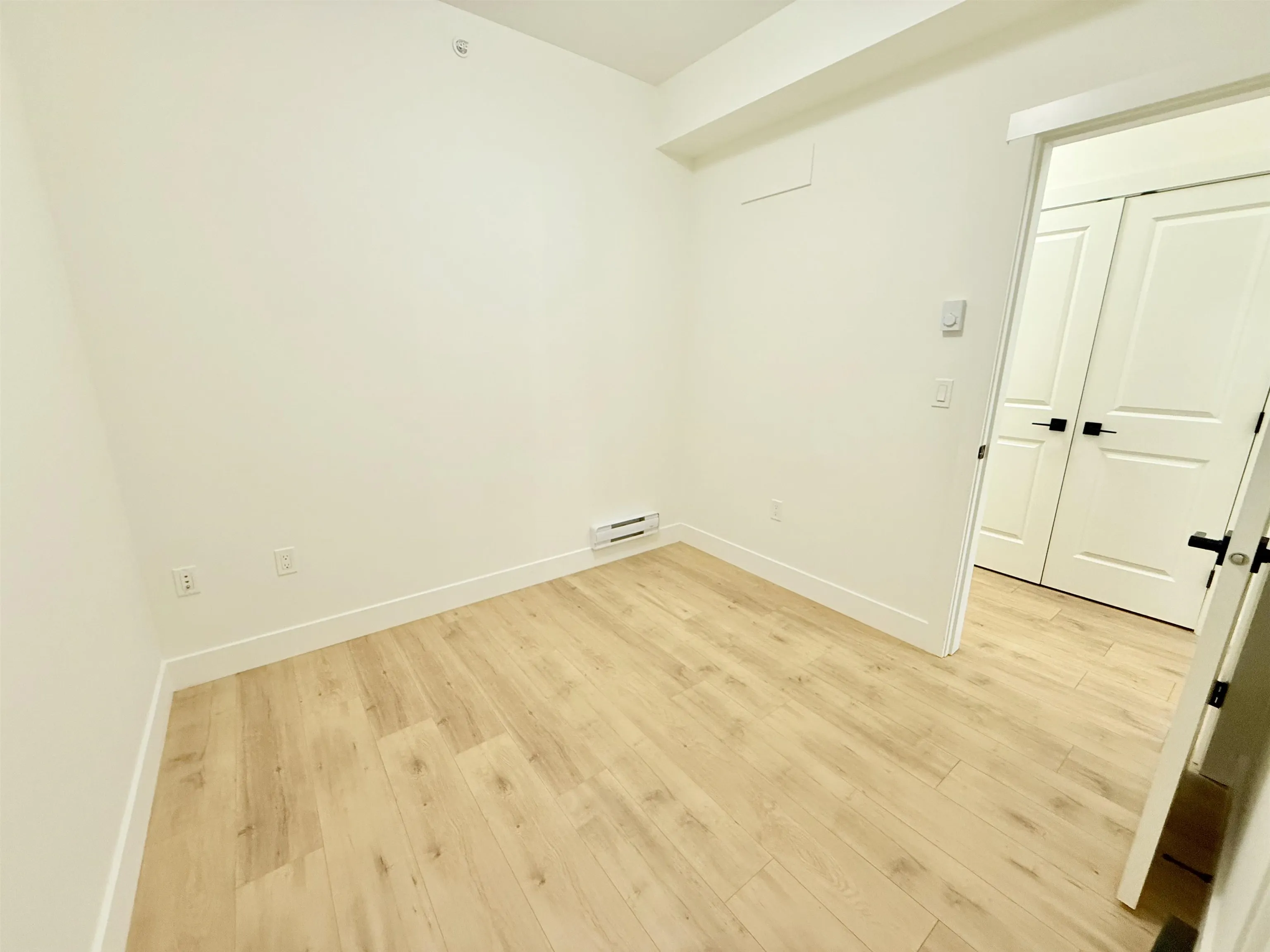 413 7506 199a Street