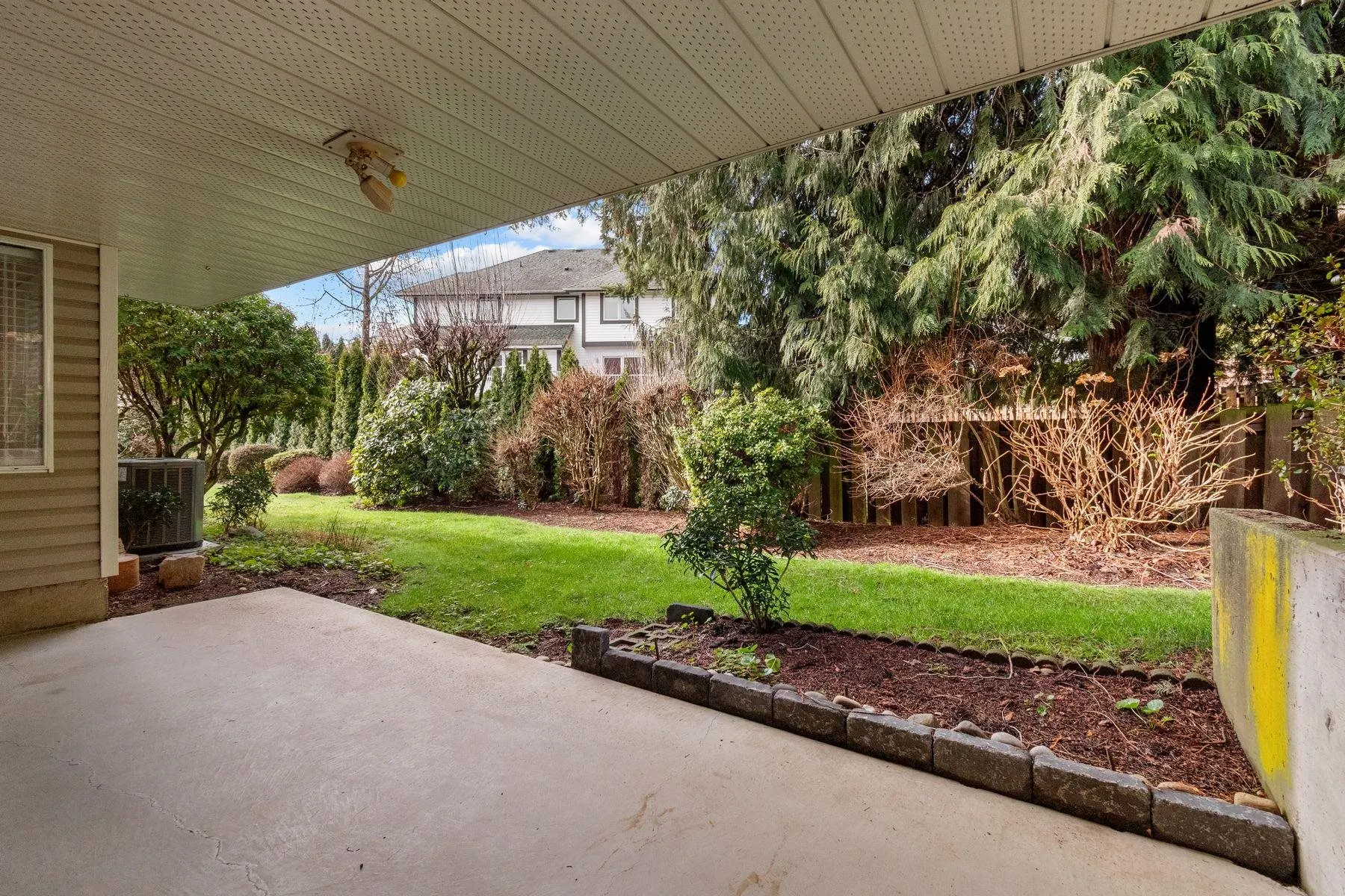 21 32615 Murray Avenue