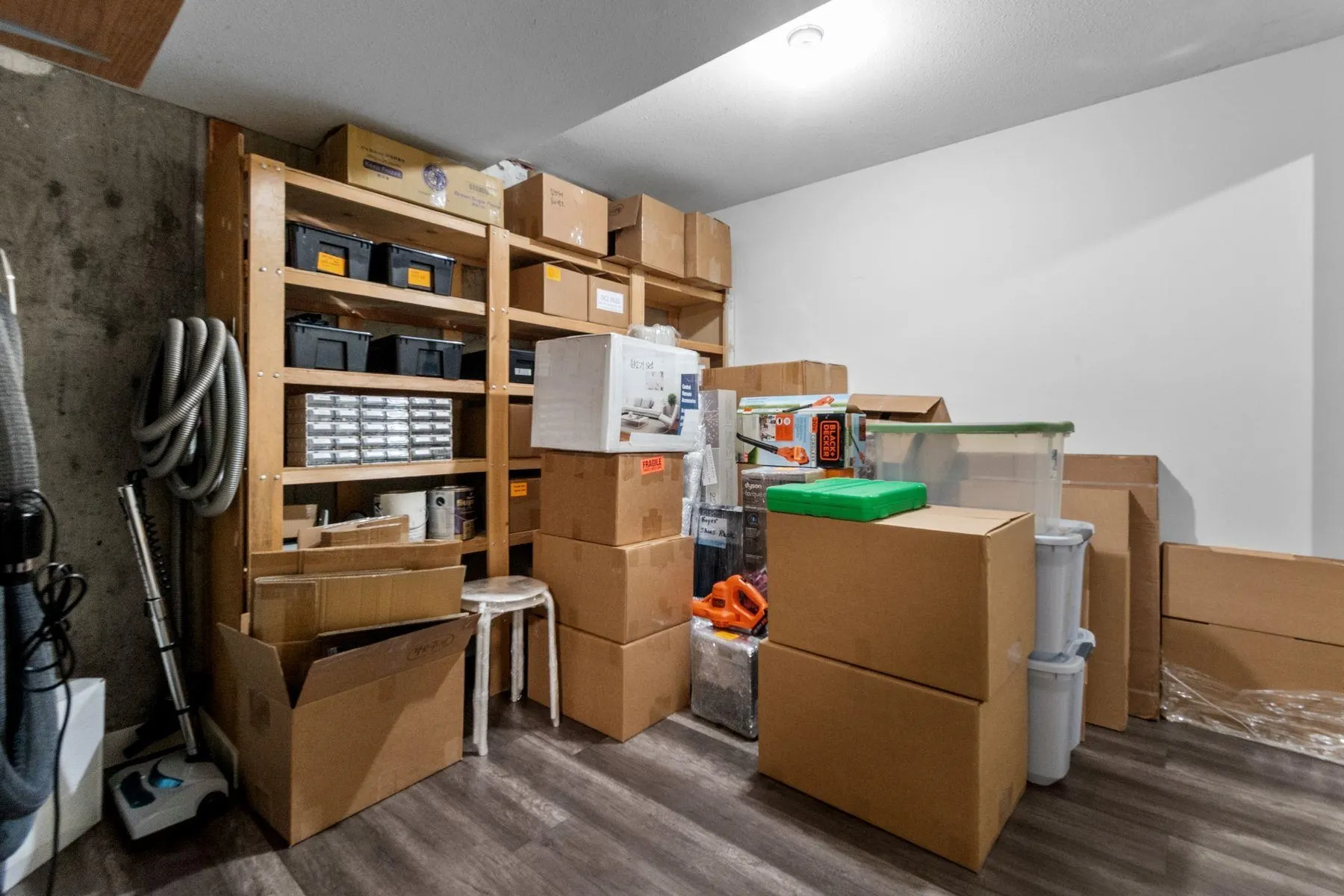 21 32615 Murray Avenue