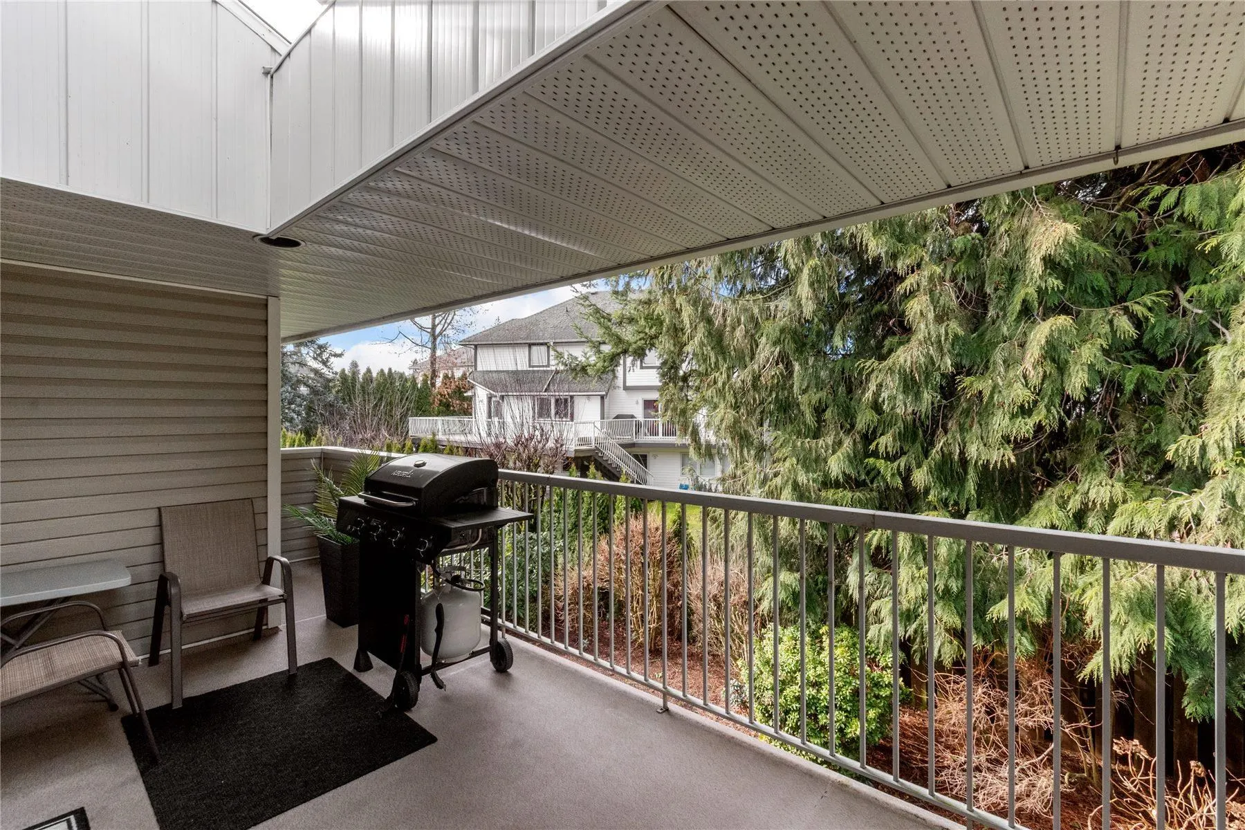 21 32615 Murray Avenue