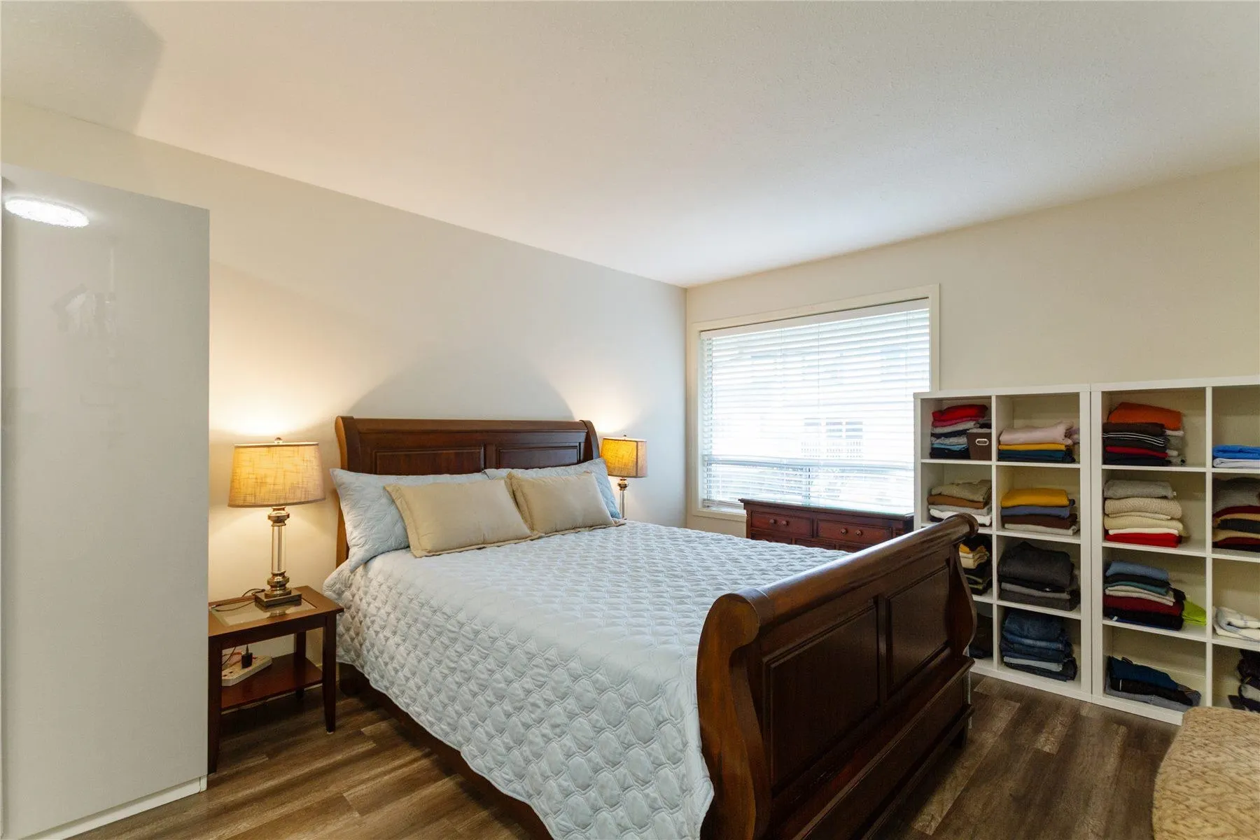 21 32615 Murray Avenue